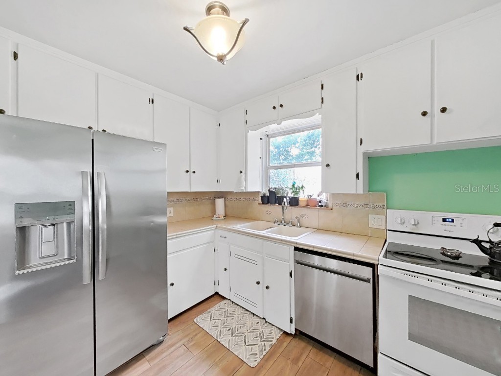 235 38th Street S Saint Petersburg FL 33711 TB8371401 image13