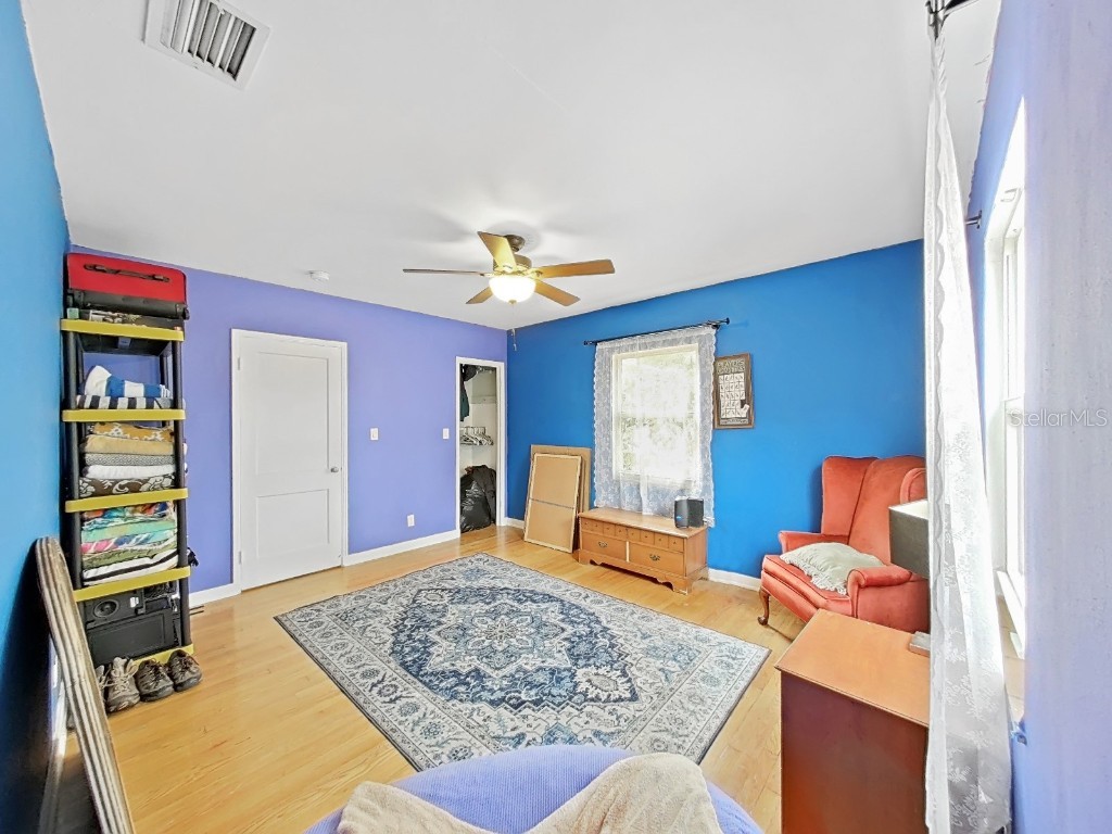 235 38th Street S Saint Petersburg FL 33711 TB8371401 image17