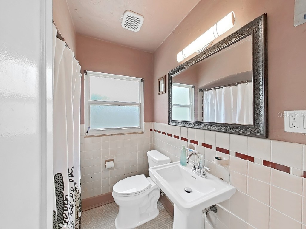 235 38th Street S Saint Petersburg FL 33711 TB8371401 image22