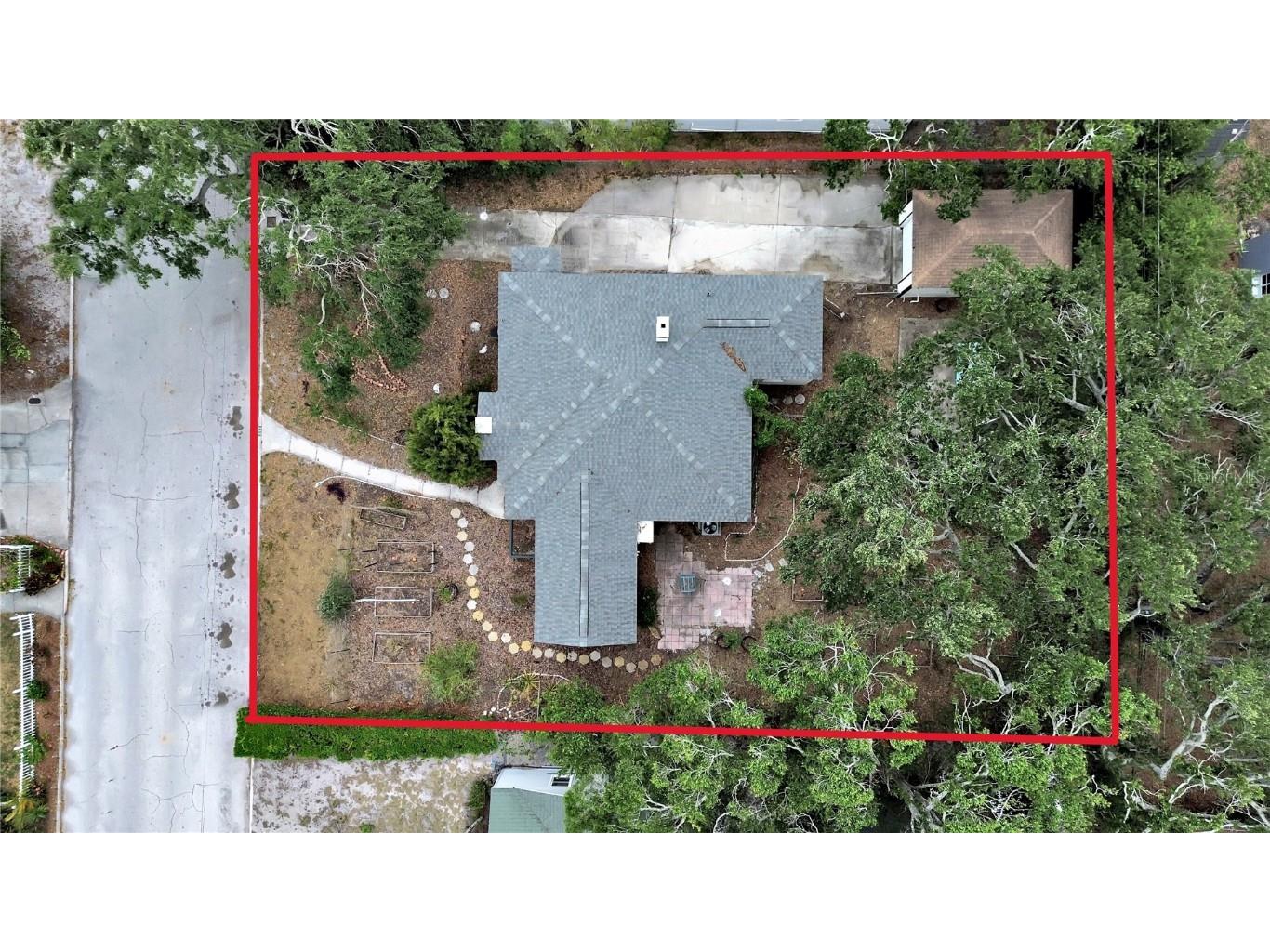 235 38th Street S Saint Petersburg FL 33711 TB8371401 image3