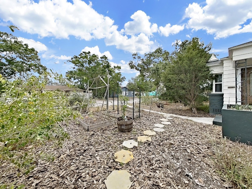 235 38th Street S Saint Petersburg FL 33711 TB8371401 image40