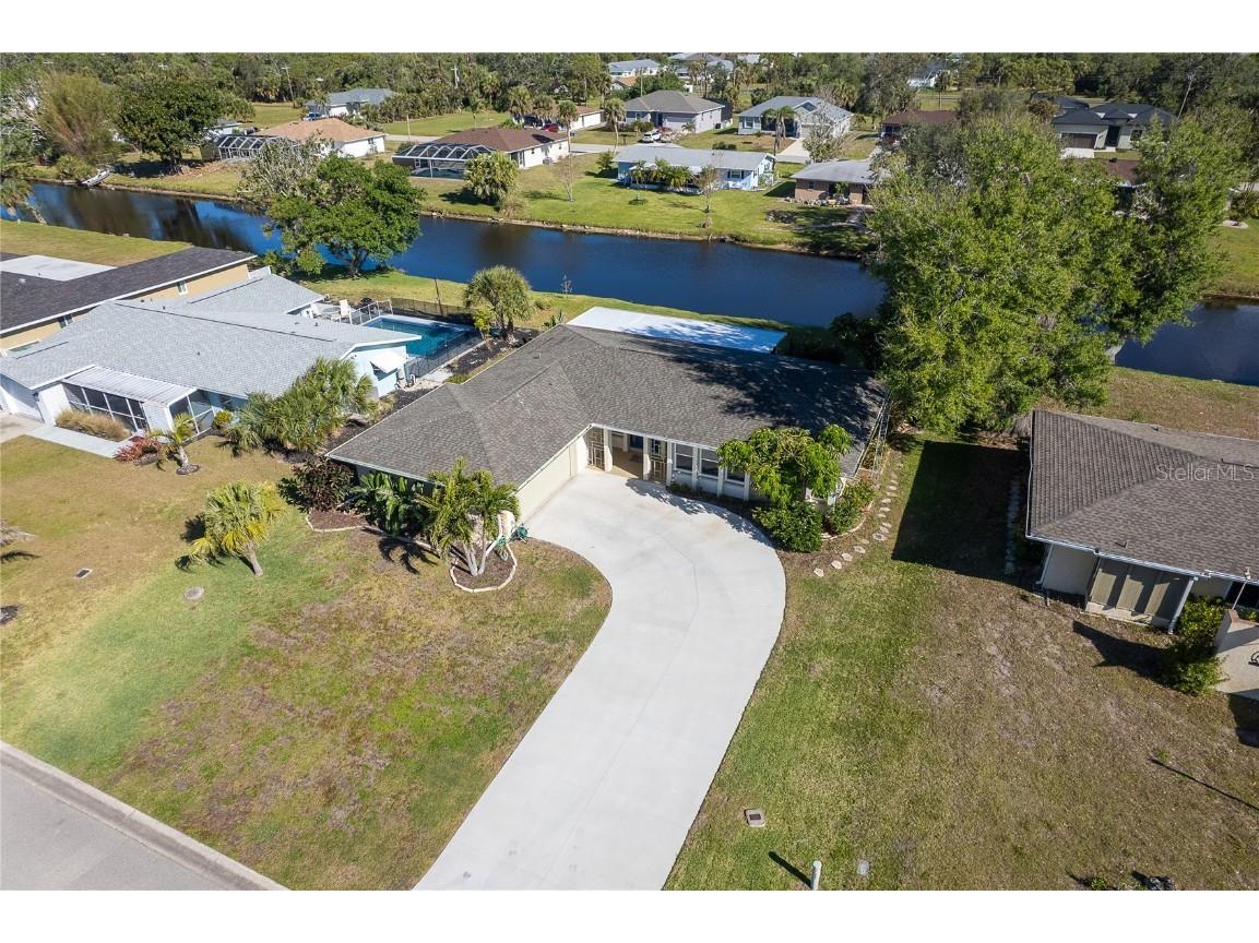 235 Caddy Road Rotonda West FL 33947 D6141461 image1