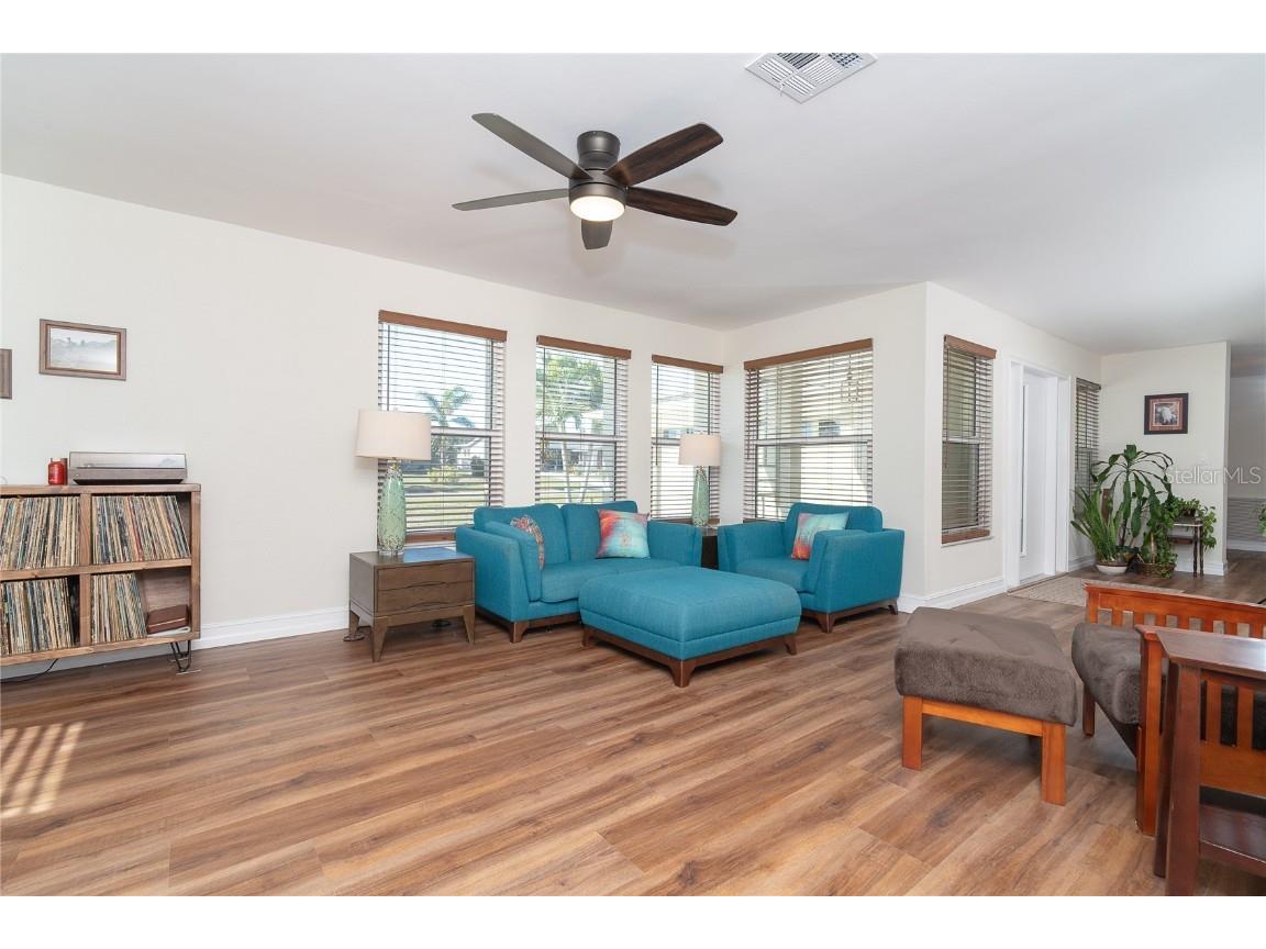 235 Caddy Road Rotonda West FL 33947 D6141461 image8