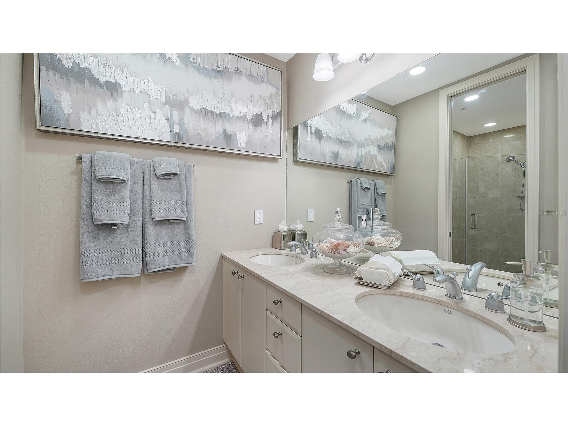 235 Cocoanut Avenue #106-B Sarasota FL 34236 A4688841 image21