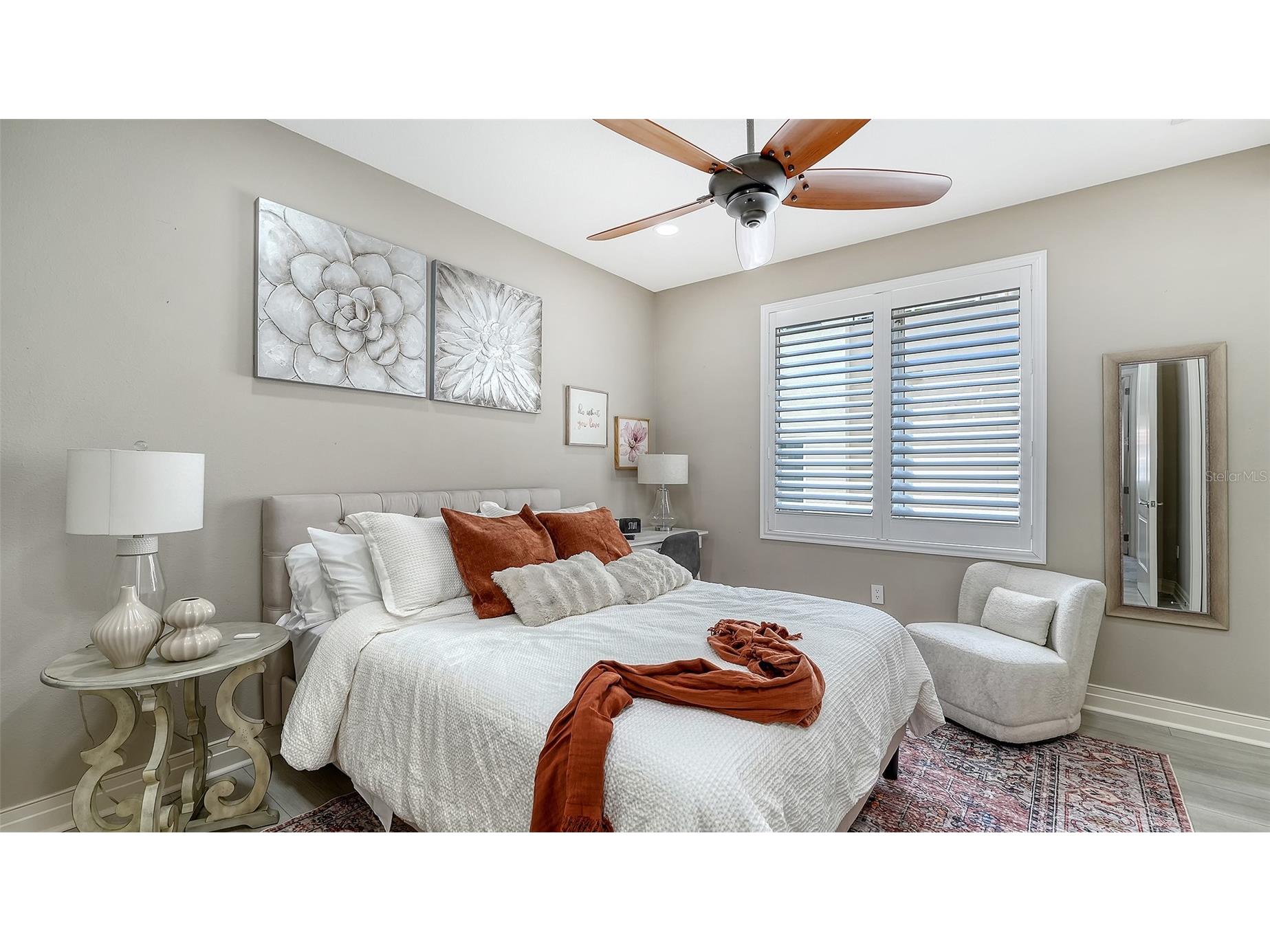 235 Cocoanut Avenue #106-B Sarasota FL 34236 A4688841 image26