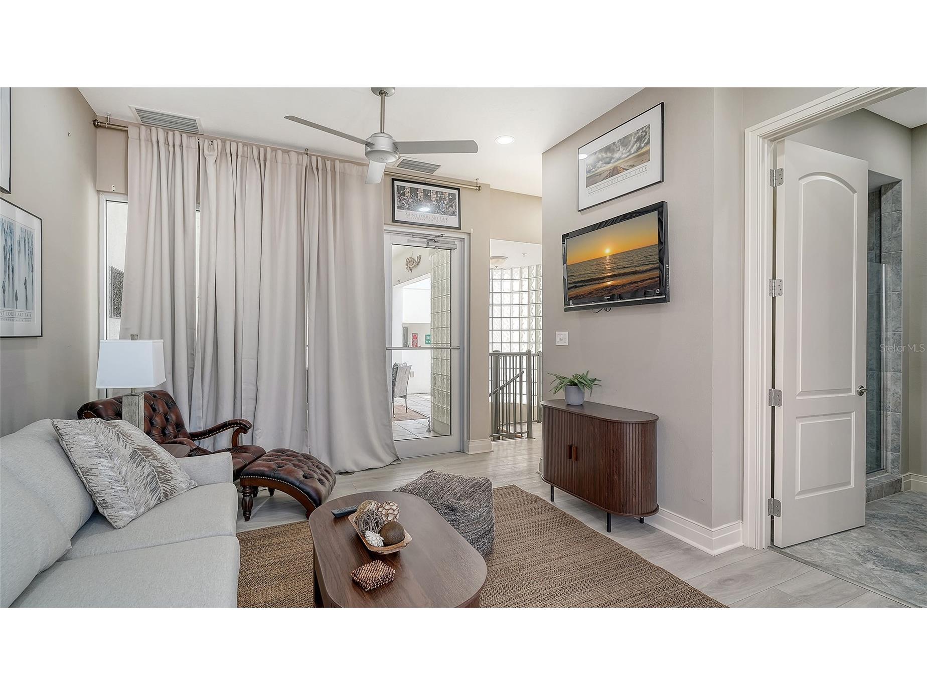235 Cocoanut Avenue #106-B Sarasota FL 34236 A4688841 image31