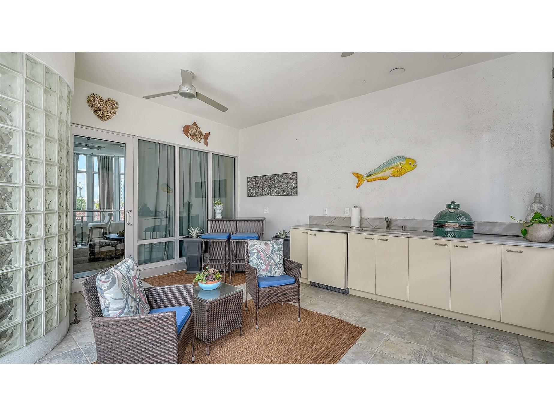 235 Cocoanut Avenue #106-B Sarasota FL 34236 A4688841 image41