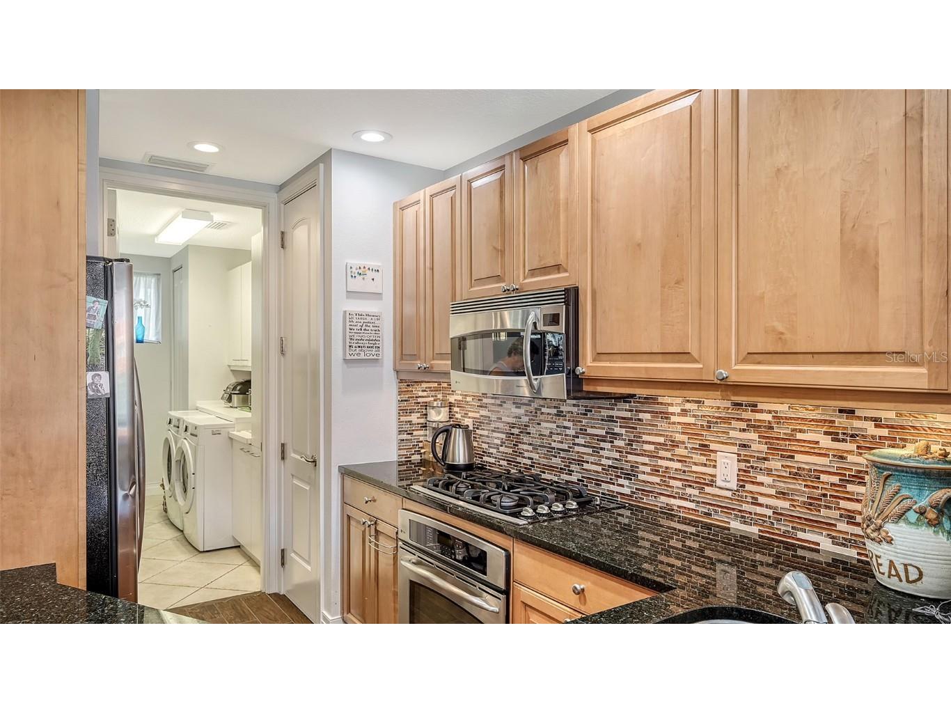 235 Cocoanut Avenue #108B Sarasota FL 34236 A4651671 image18