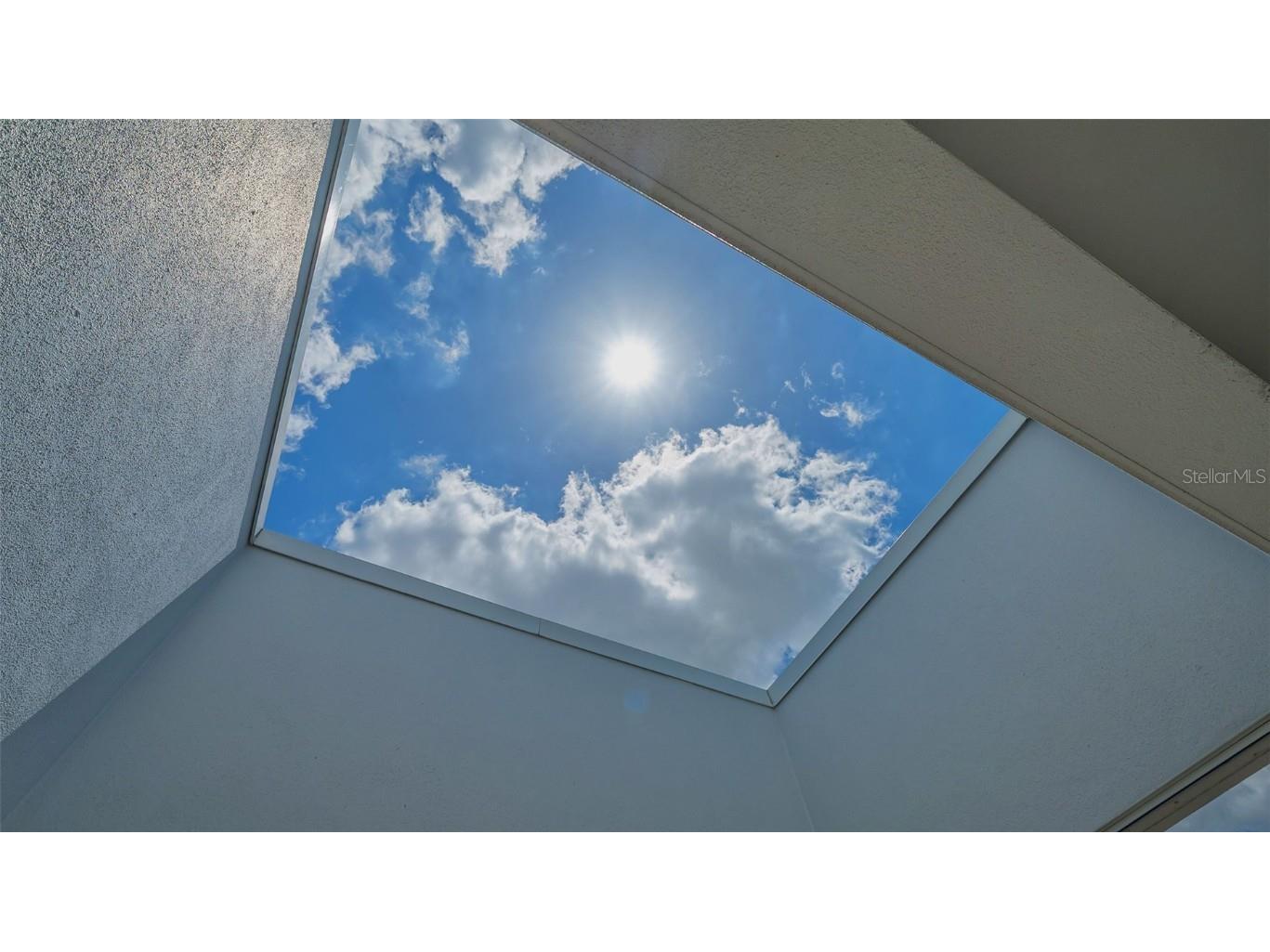 235 Cocoanut Avenue #108B Sarasota FL 34236 A4651671 image48