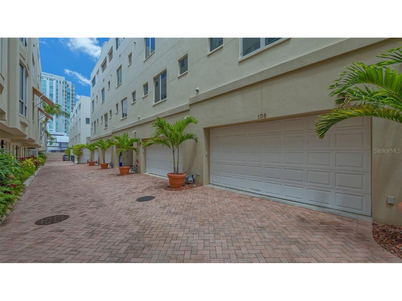 235 Cocoanut Avenue #108B Sarasota FL 34236 A4651671 image50