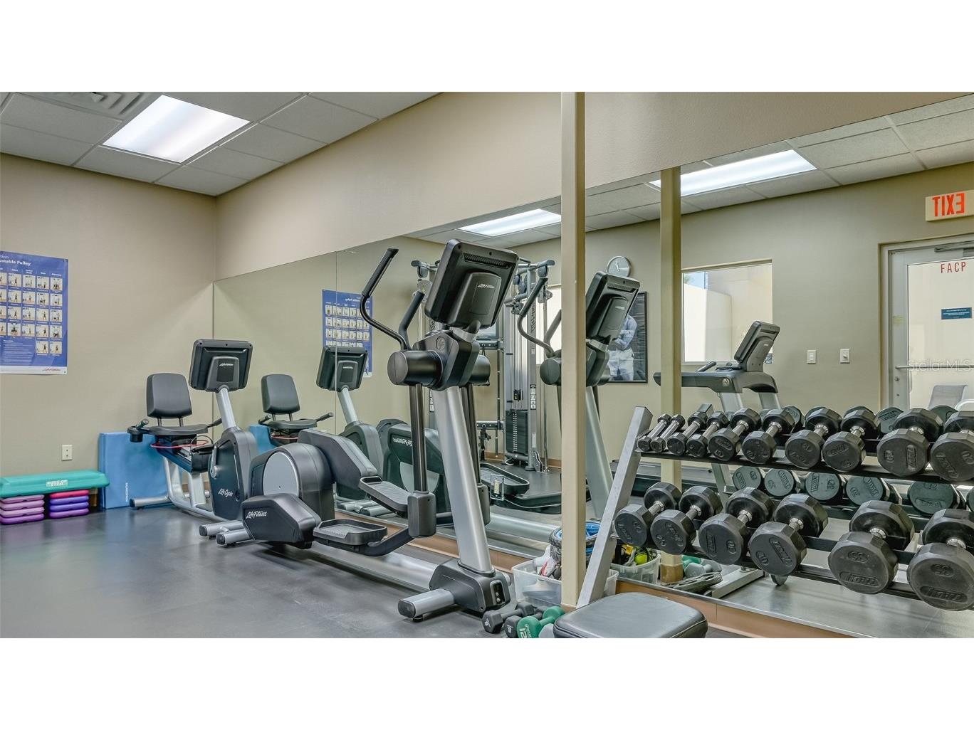 235 Cocoanut Avenue #108B Sarasota FL 34236 A4651671 image57