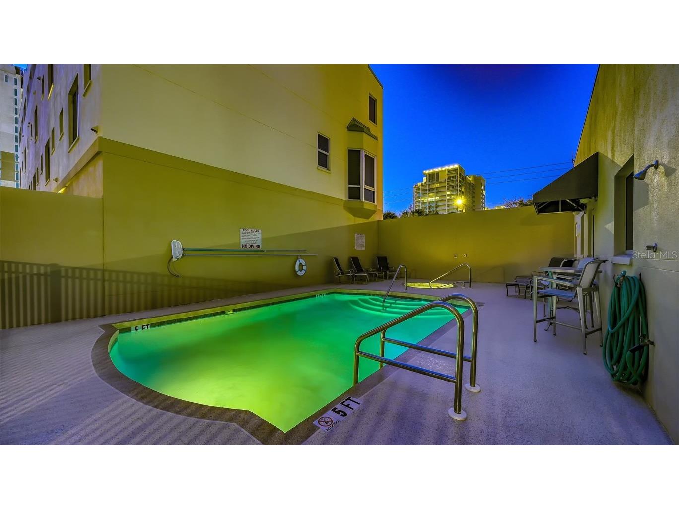 235 Cocoanut Avenue #108B Sarasota FL 34236 A4651671 image61