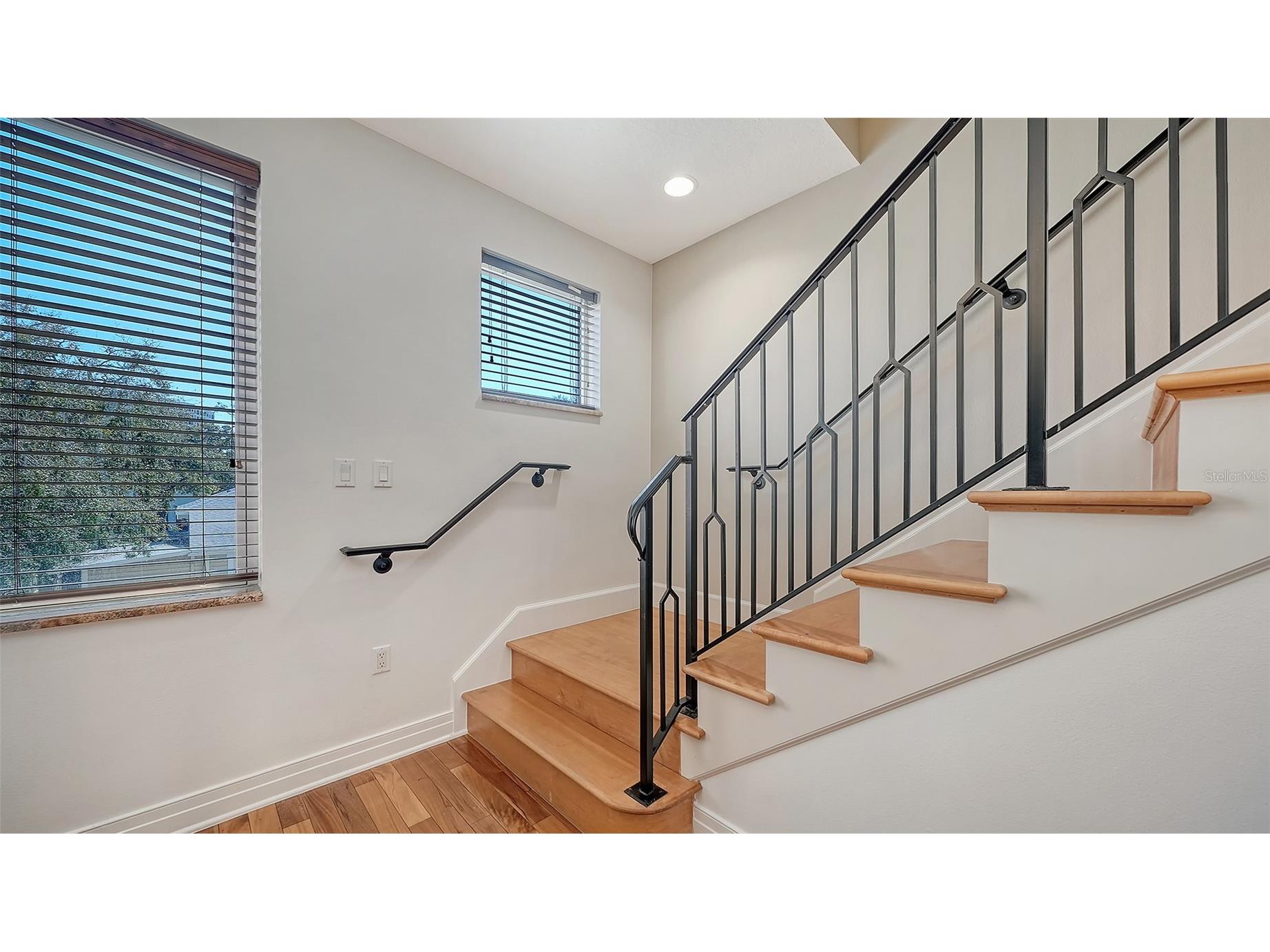 235 Cocoanut Avenue #113C Sarasota FL 34236 A4683037 image19