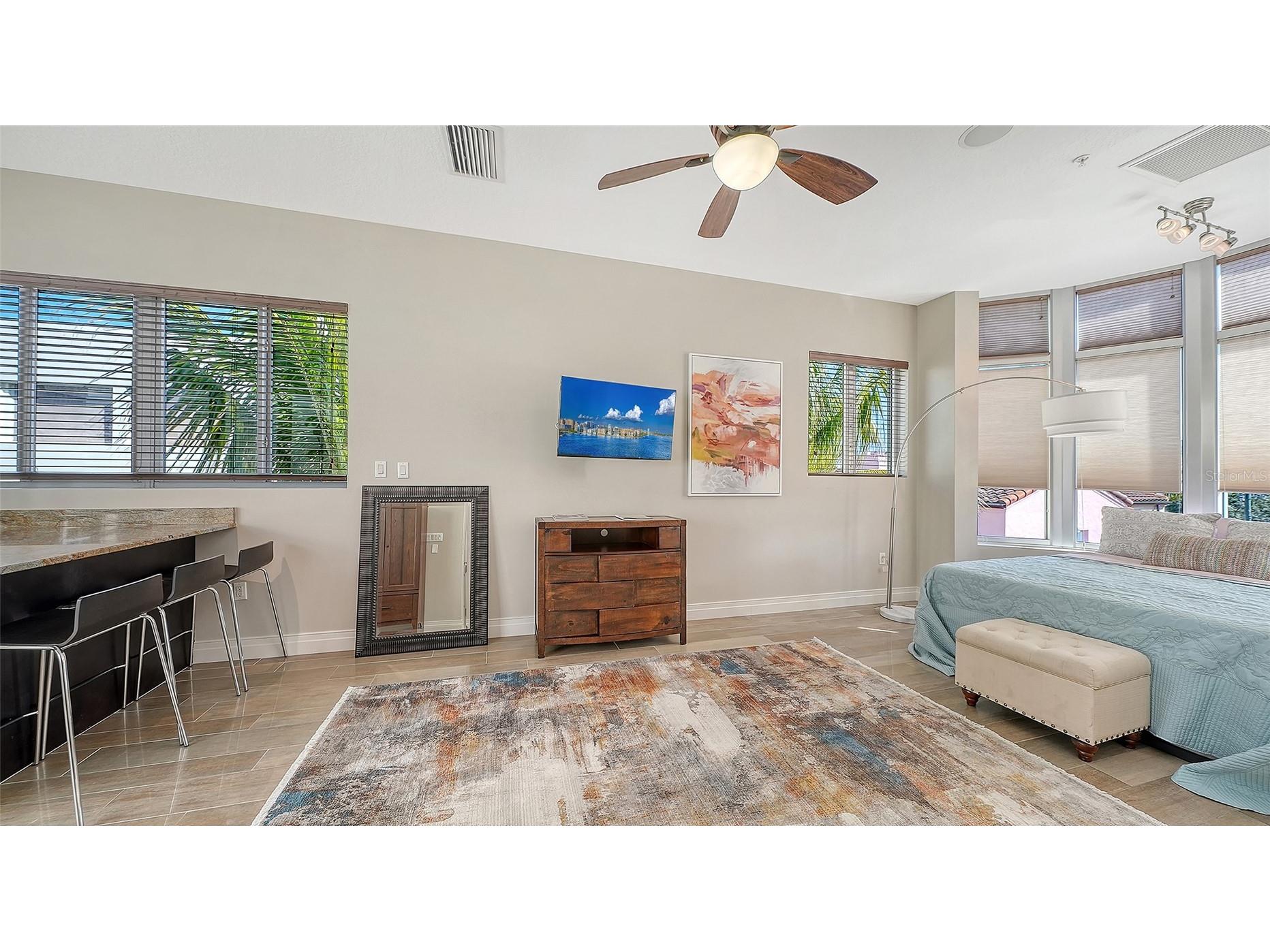 235 Cocoanut Avenue #113C Sarasota FL 34236 A4683037 image31