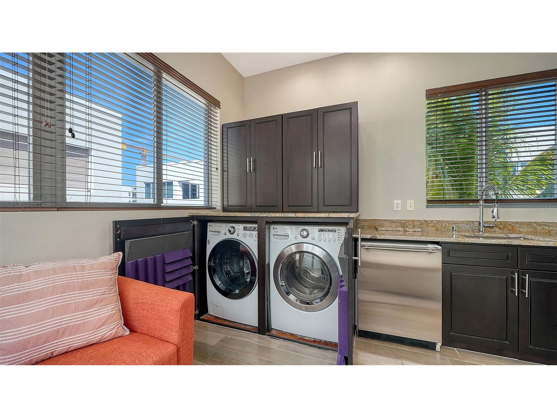 235 Cocoanut Avenue #113C Sarasota FL 34236 A4683037 image38