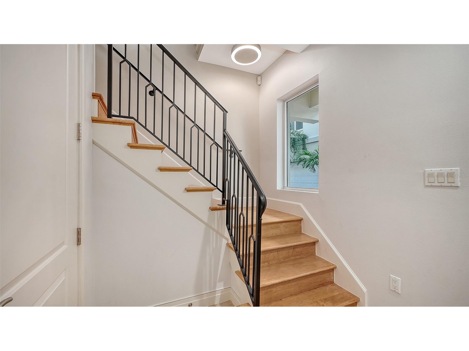 235 Cocoanut Avenue #113C Sarasota FL 34236 A4683037 image8