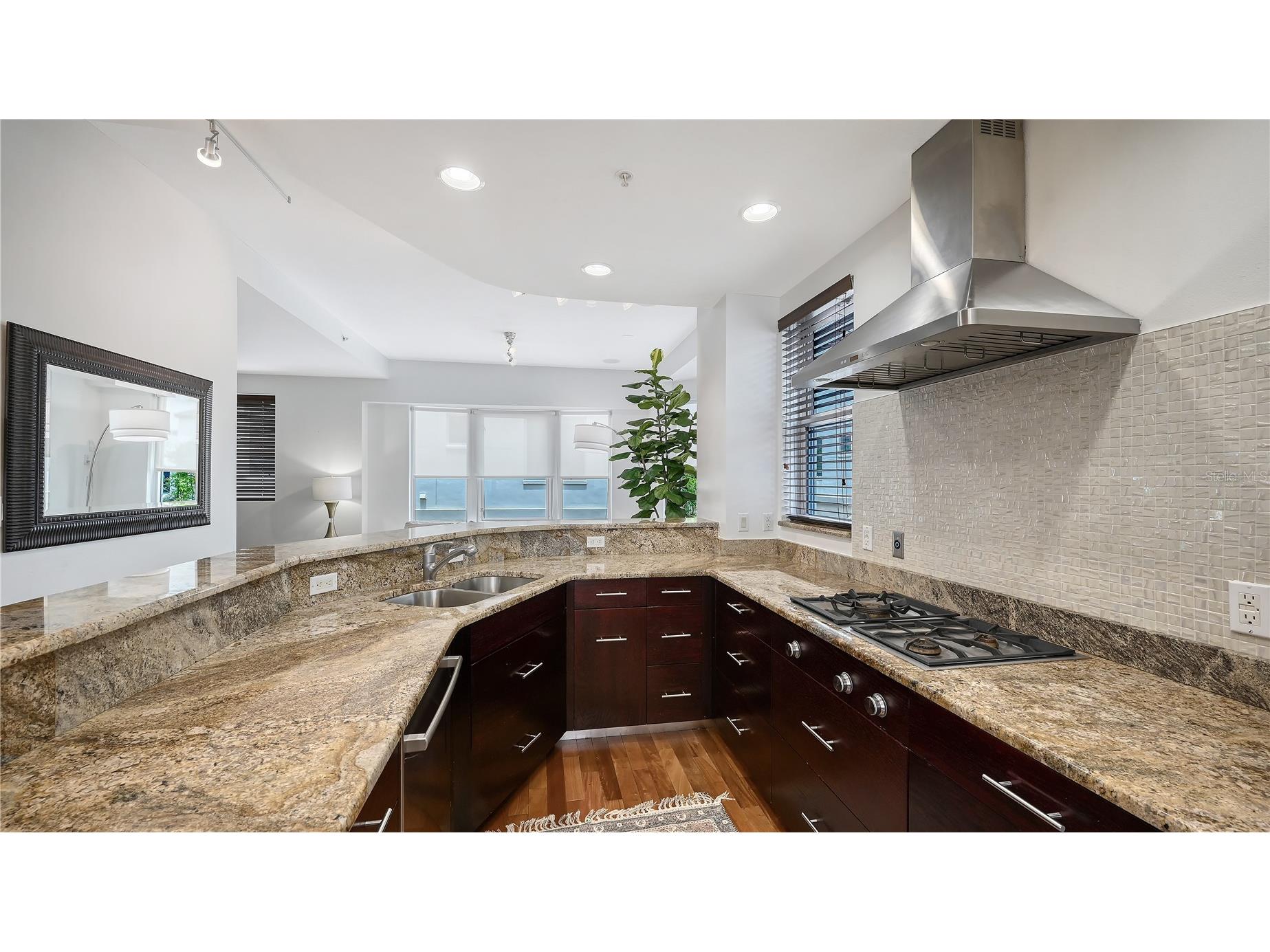 235 Cocoanut Avenue #113C Sarasota FL 34236 A4692996 image10
