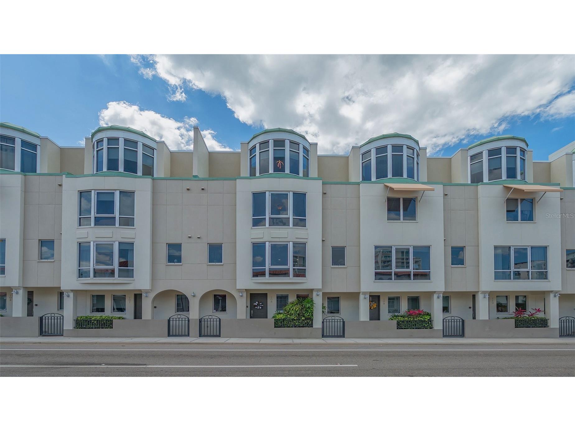 235 Cocoanut Avenue #113C Sarasota FL 34236 A4692996 image2