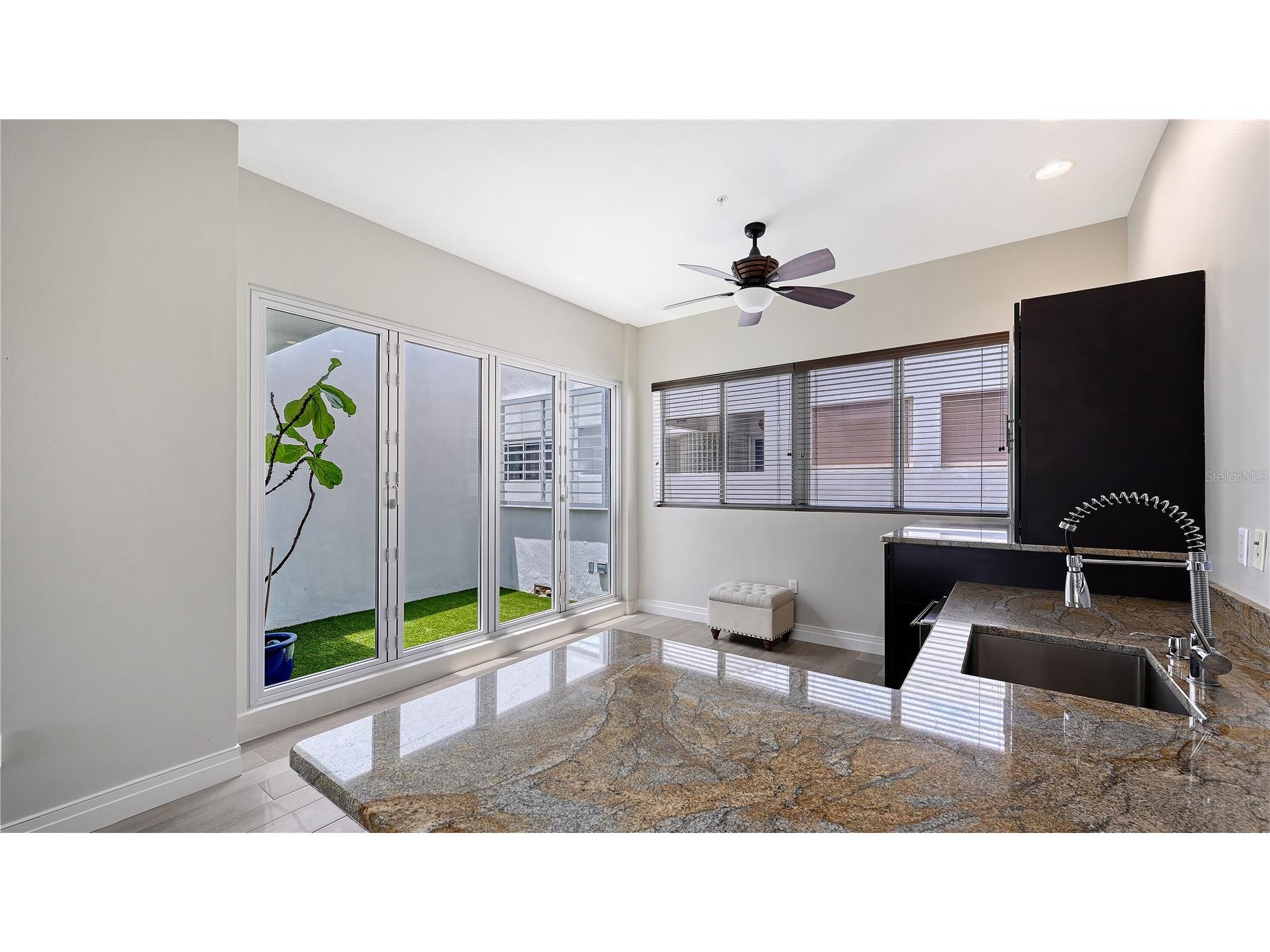 235 Cocoanut Avenue #113C Sarasota FL 34236 A4692996 image29