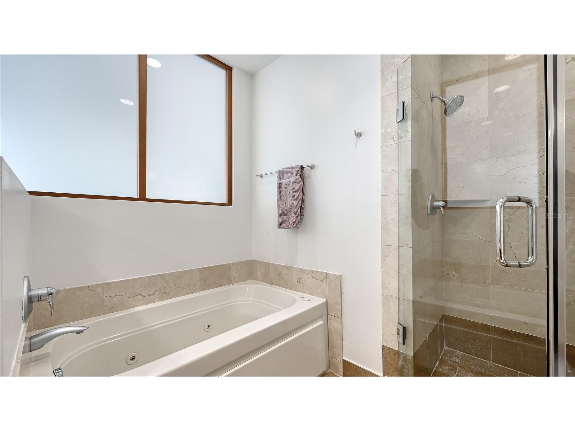 235 Cocoanut Avenue #113C Sarasota FL 34236 A4692996 image35