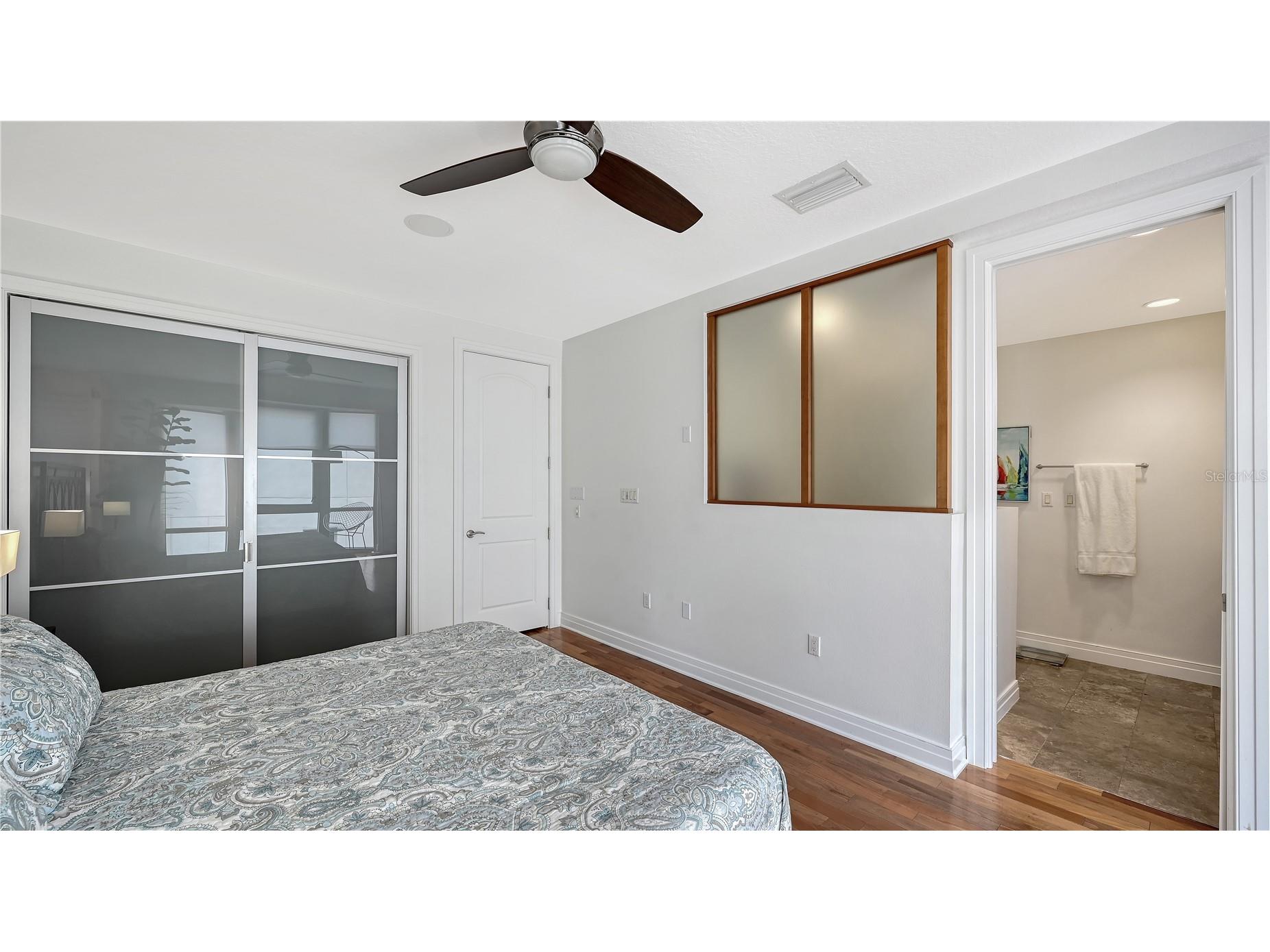 235 Cocoanut Avenue #113C Sarasota FL 34236 A4692996 image38