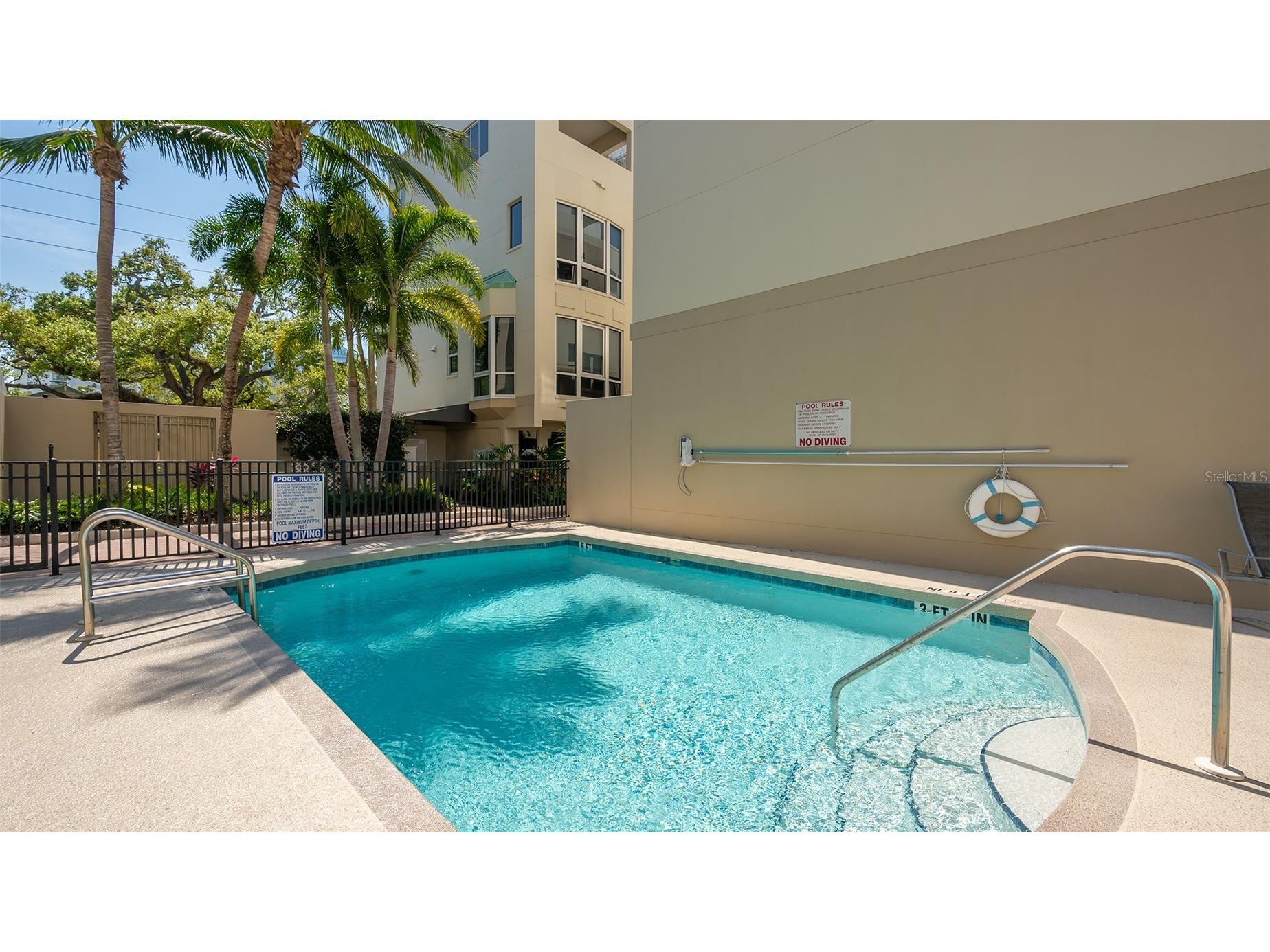 235 Cocoanut Avenue #113C Sarasota FL 34236 A4692996 image47