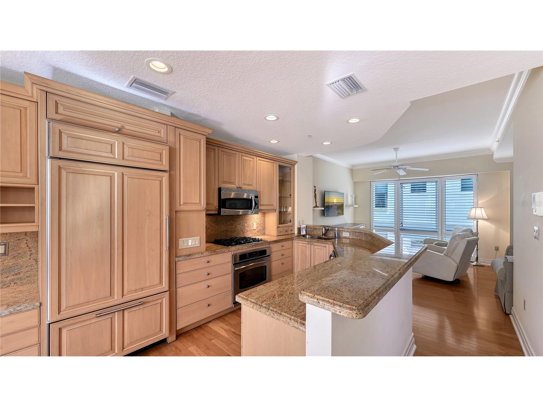 235 Cocoanut Avenue #117C Sarasota FL 34236 D6145929 image7