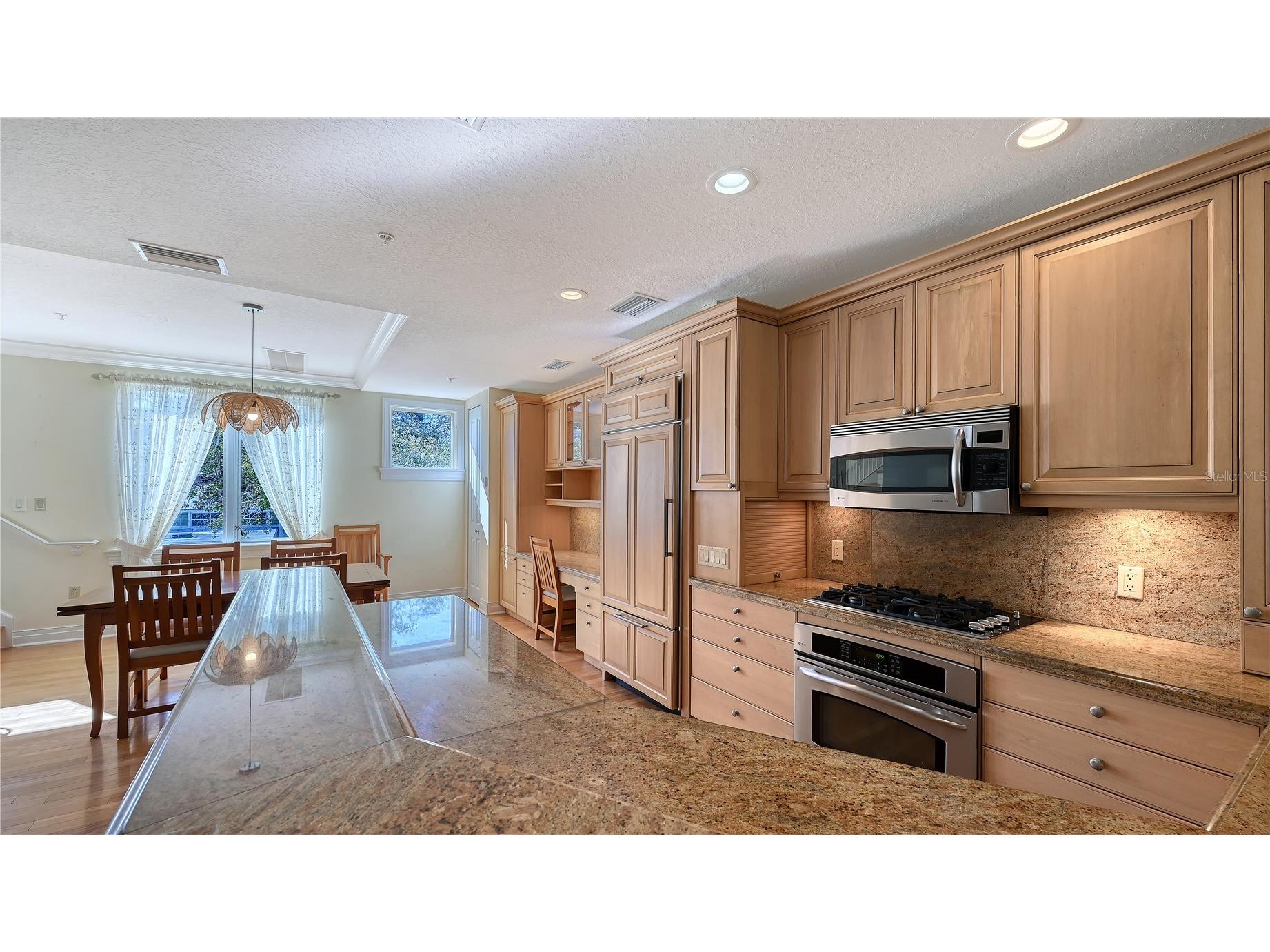 235 Cocoanut Avenue #117C Sarasota FL 34236 D6145929 image9