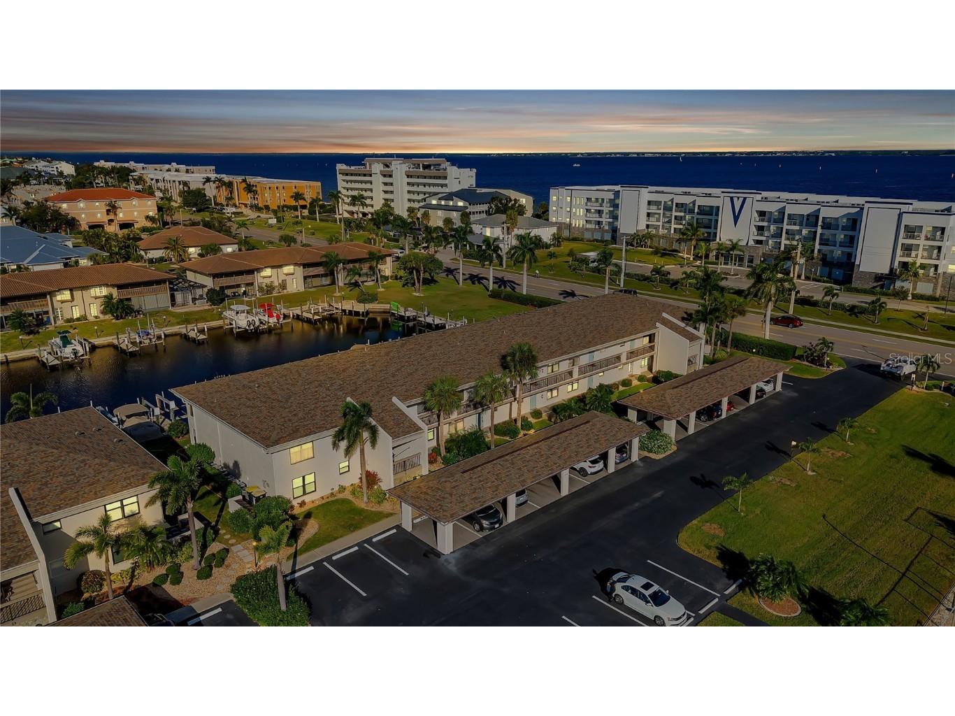 235 Coldeway Drive #B5 Punta Gorda FL 33950 C7483159 image1