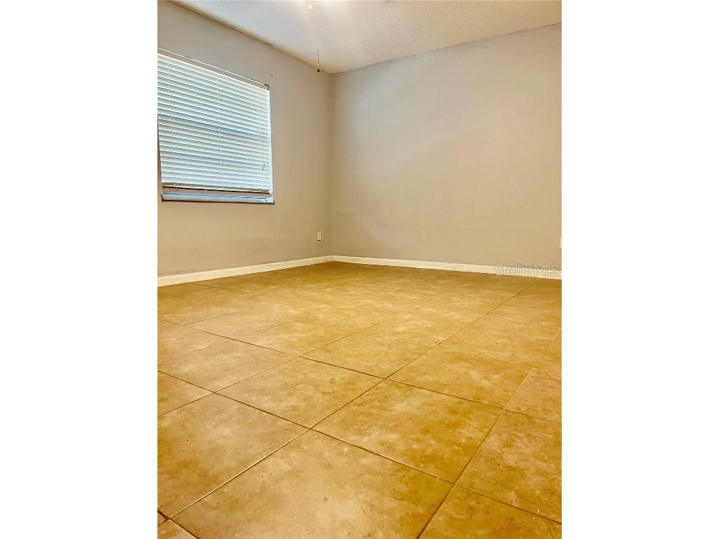 235 Crabtree Avenue Orlando FL 32835 O6301398 image11