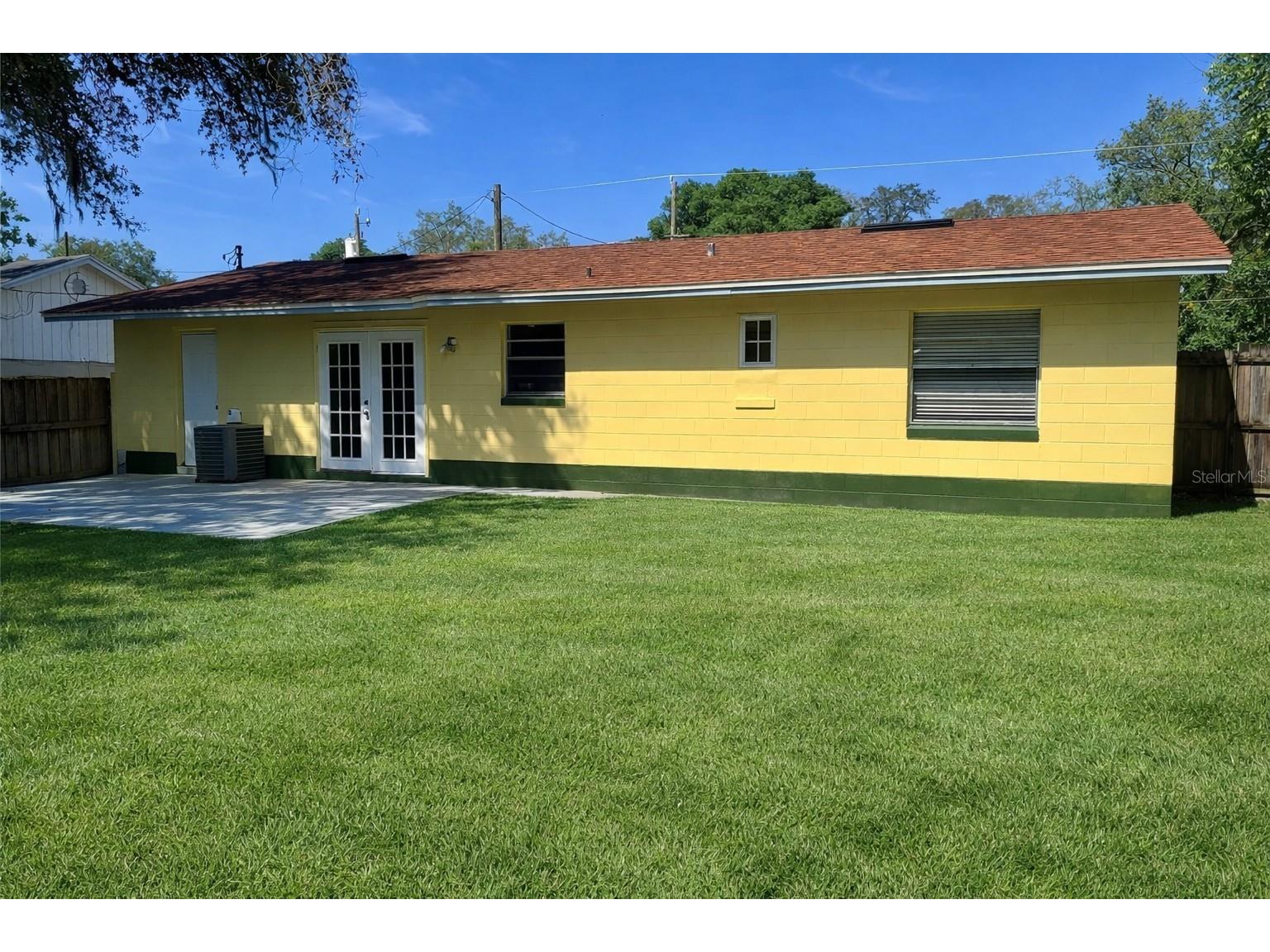 235 Crabtree Avenue Orlando FL 32835 O6380853 image2