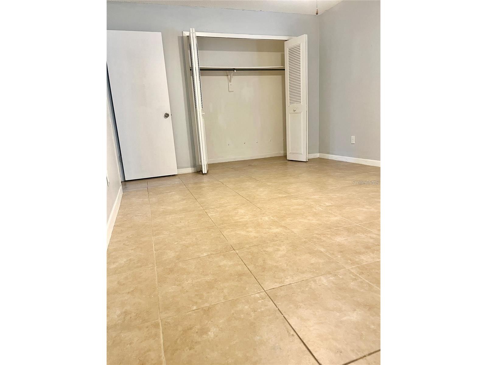 235 Crabtree Avenue Orlando FL 32835 O6380853 image6