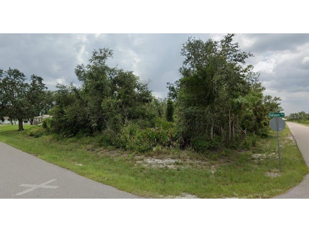 235 Dahoon Boulevard Punta Gorda FL 33982 C7505238 image5