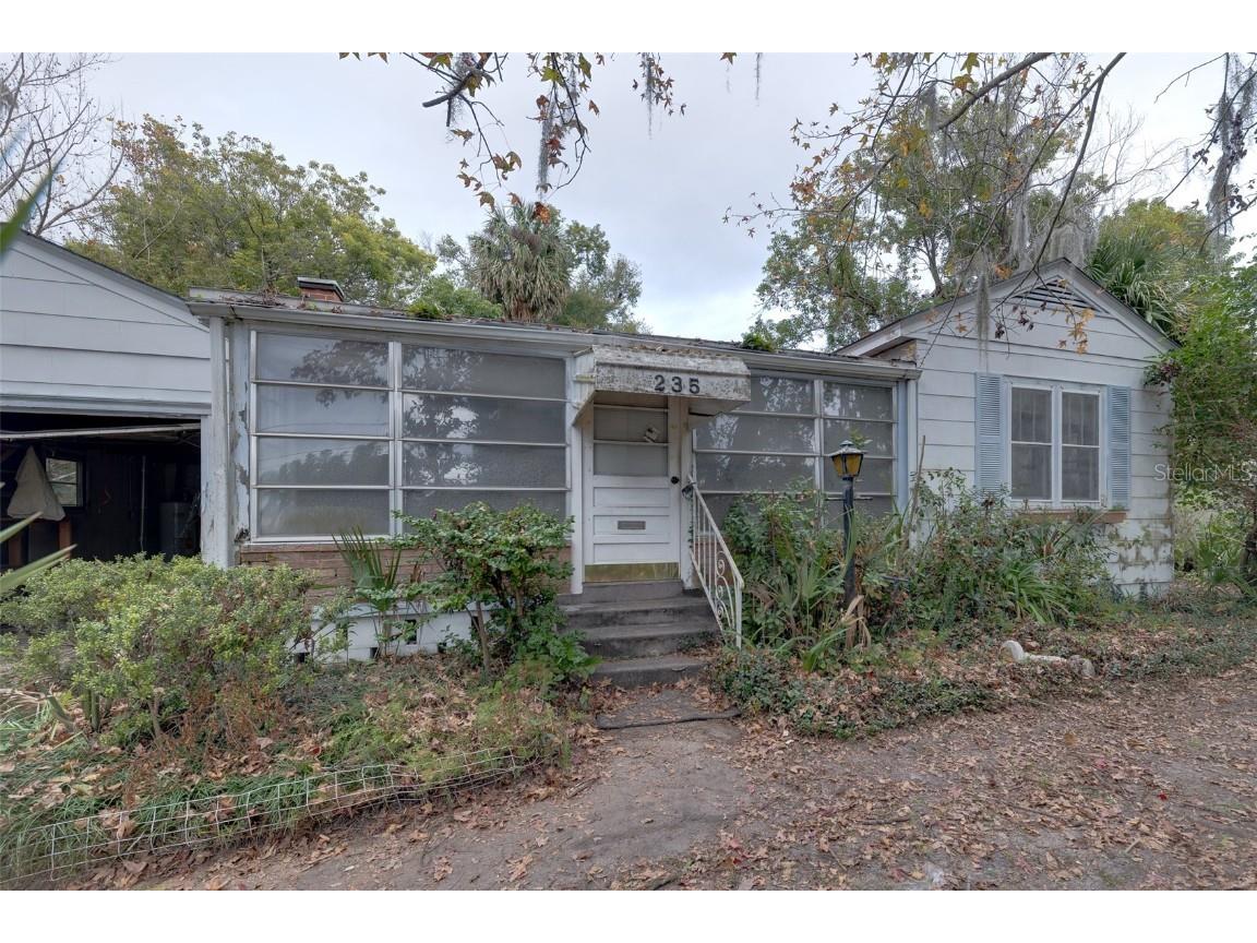 235 E Esther Street Orlando FL 32806 OM671182 image1