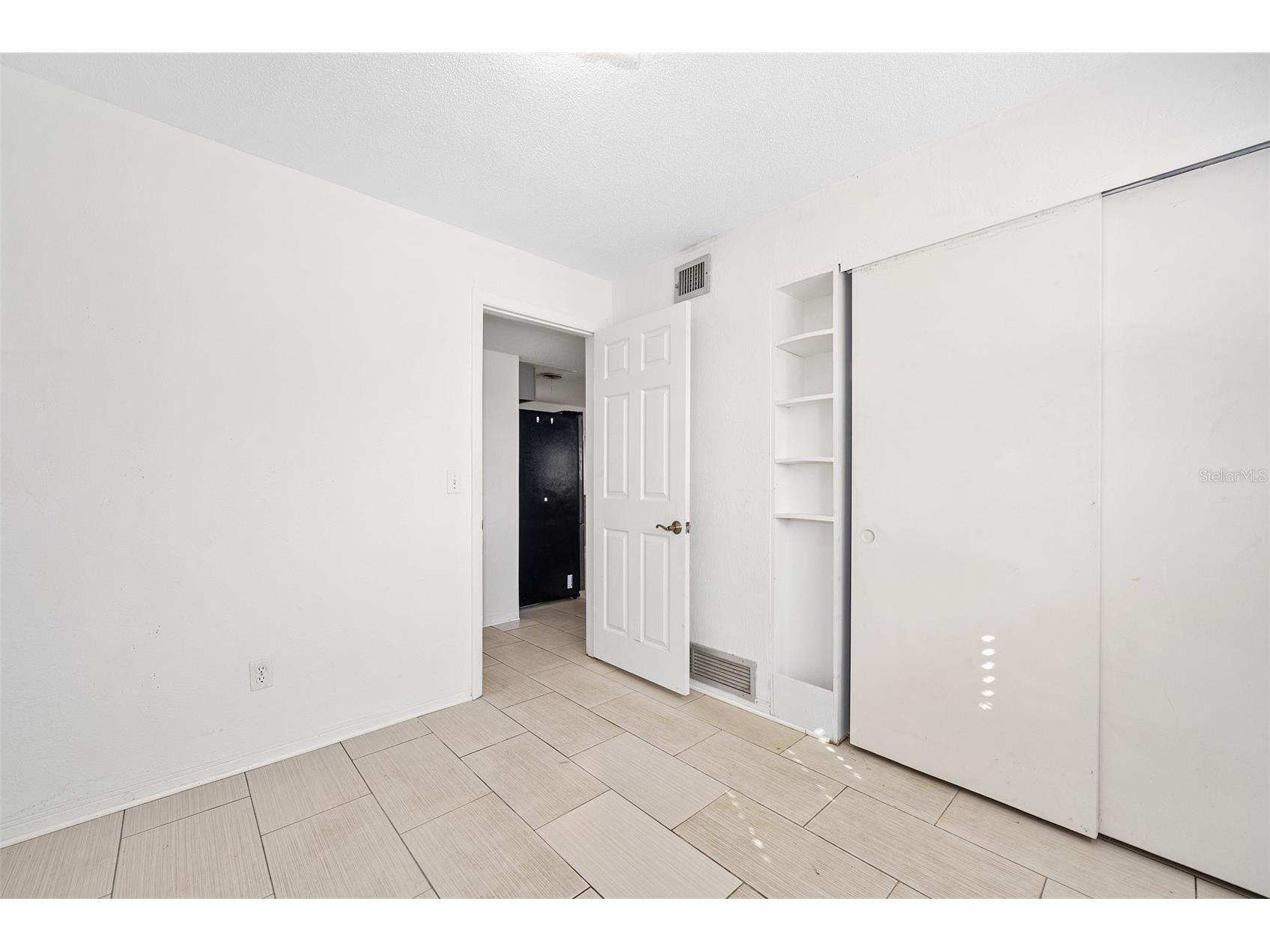 235 Greenwood Avenue Ormond Beach FL 32174 V4946326 image12