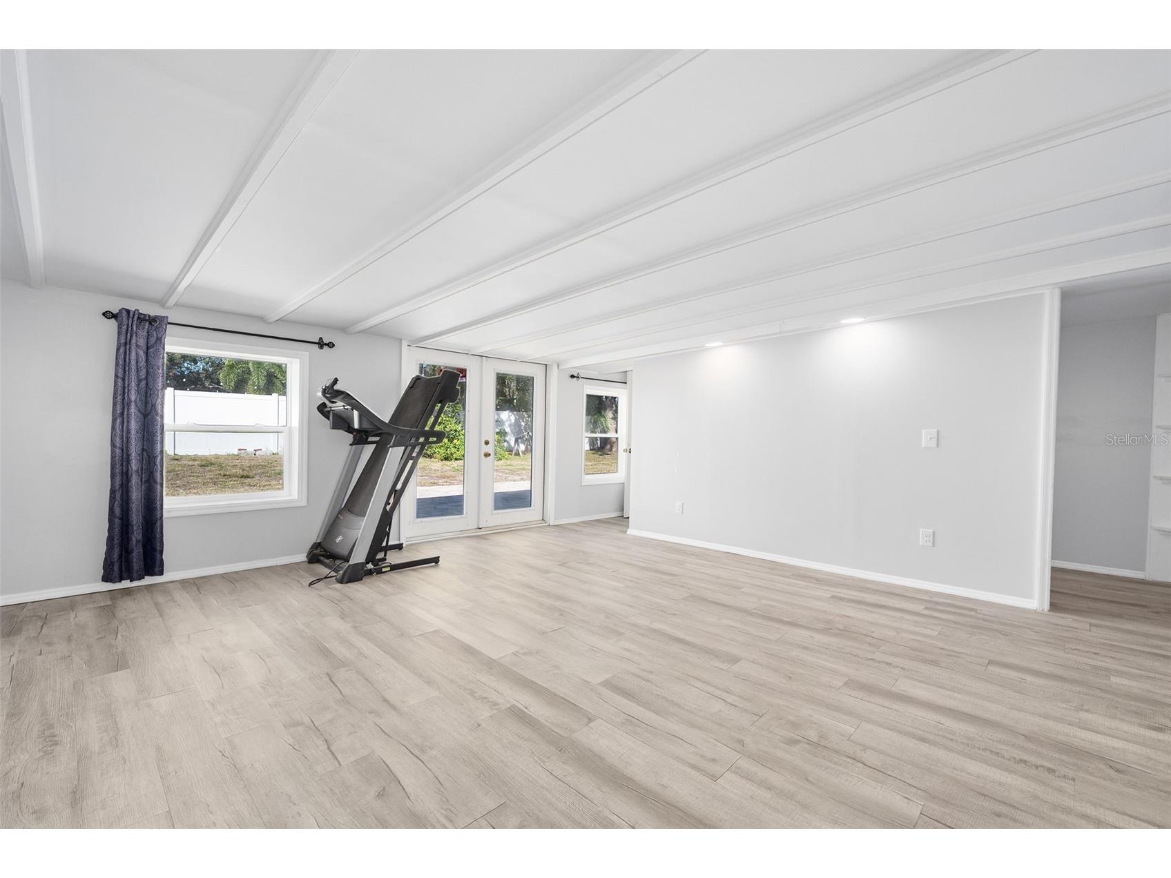 235 Greenwood Avenue Ormond Beach FL 32174 V4946326 image16