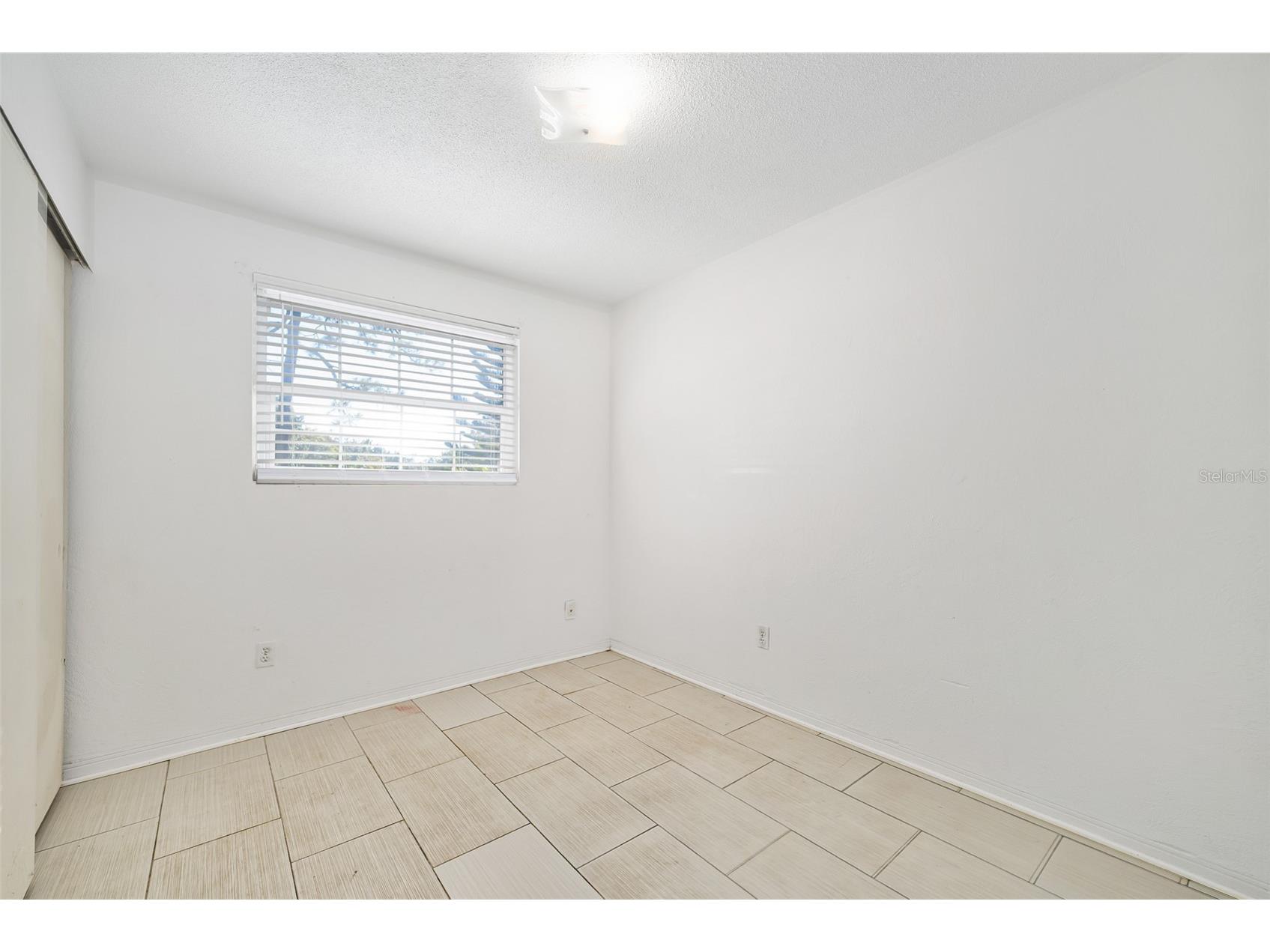 235 Greenwood Avenue Ormond Beach FL 32174 V4946326 image8