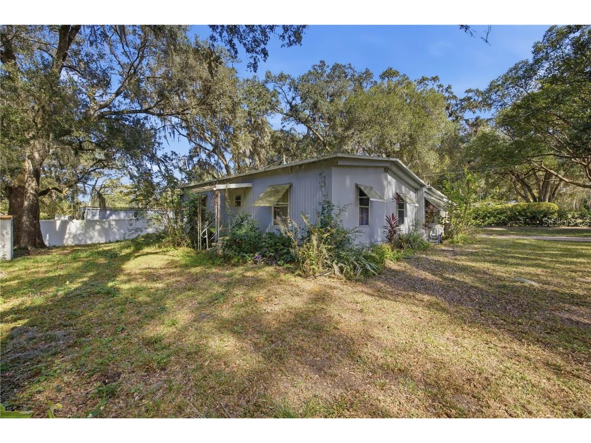 235 Griffin View Drive Lady Lake FL 32159 G5104260 image3