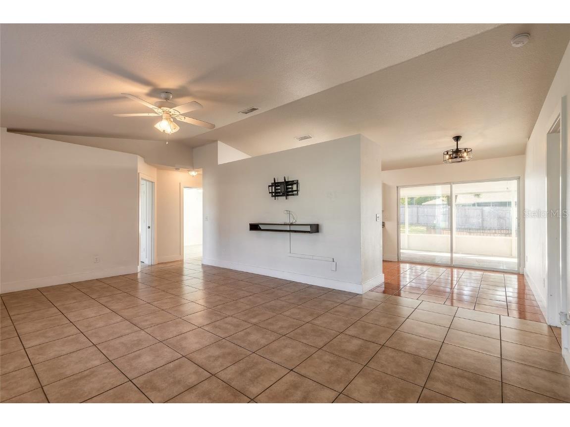 235 Lancaster Avenue Orange City FL 32763 V4945373 image11