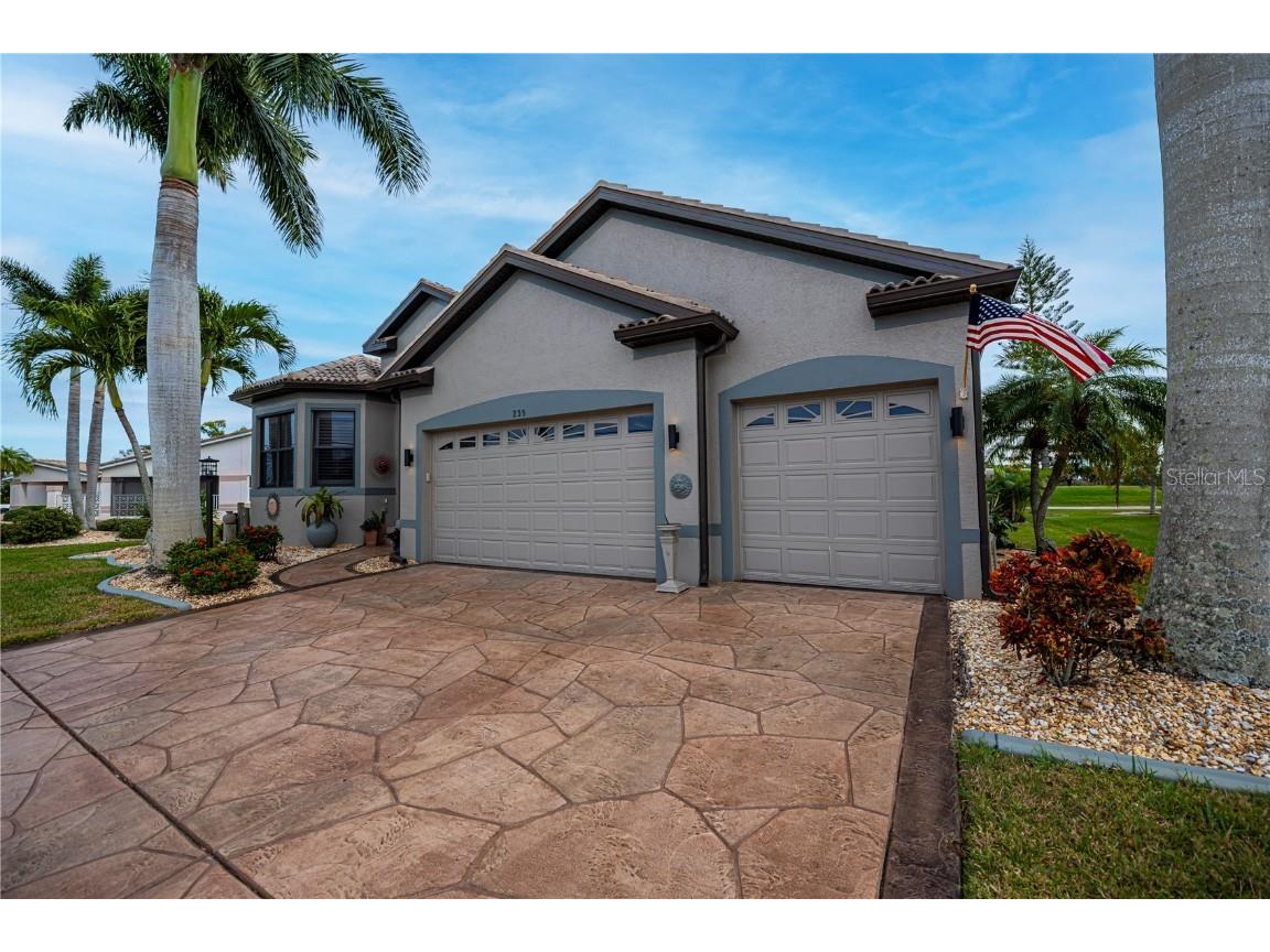 235 Madrid Boulevard Punta Gorda FL 33950 C7485573 image1