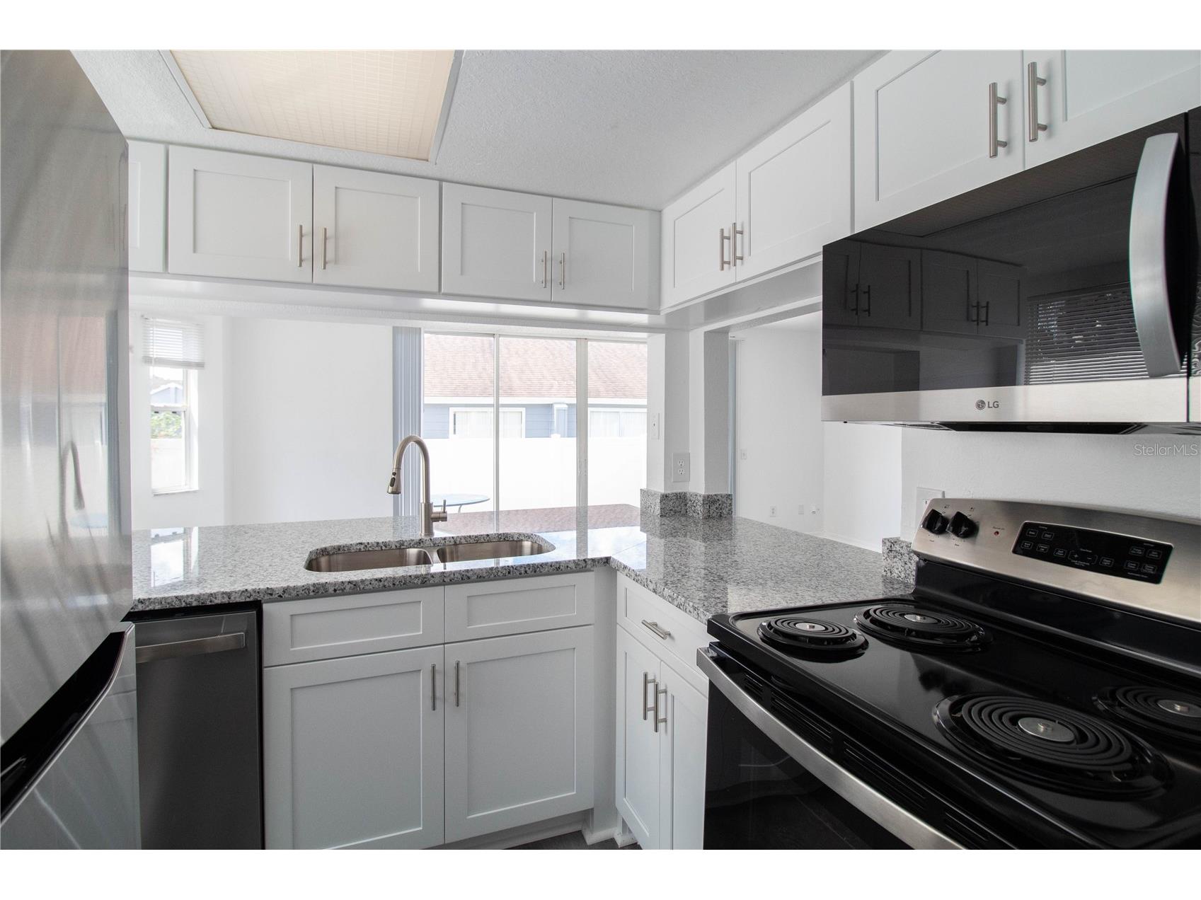 235 Mango Drive #A Davenport FL 33897 S5149930 image10