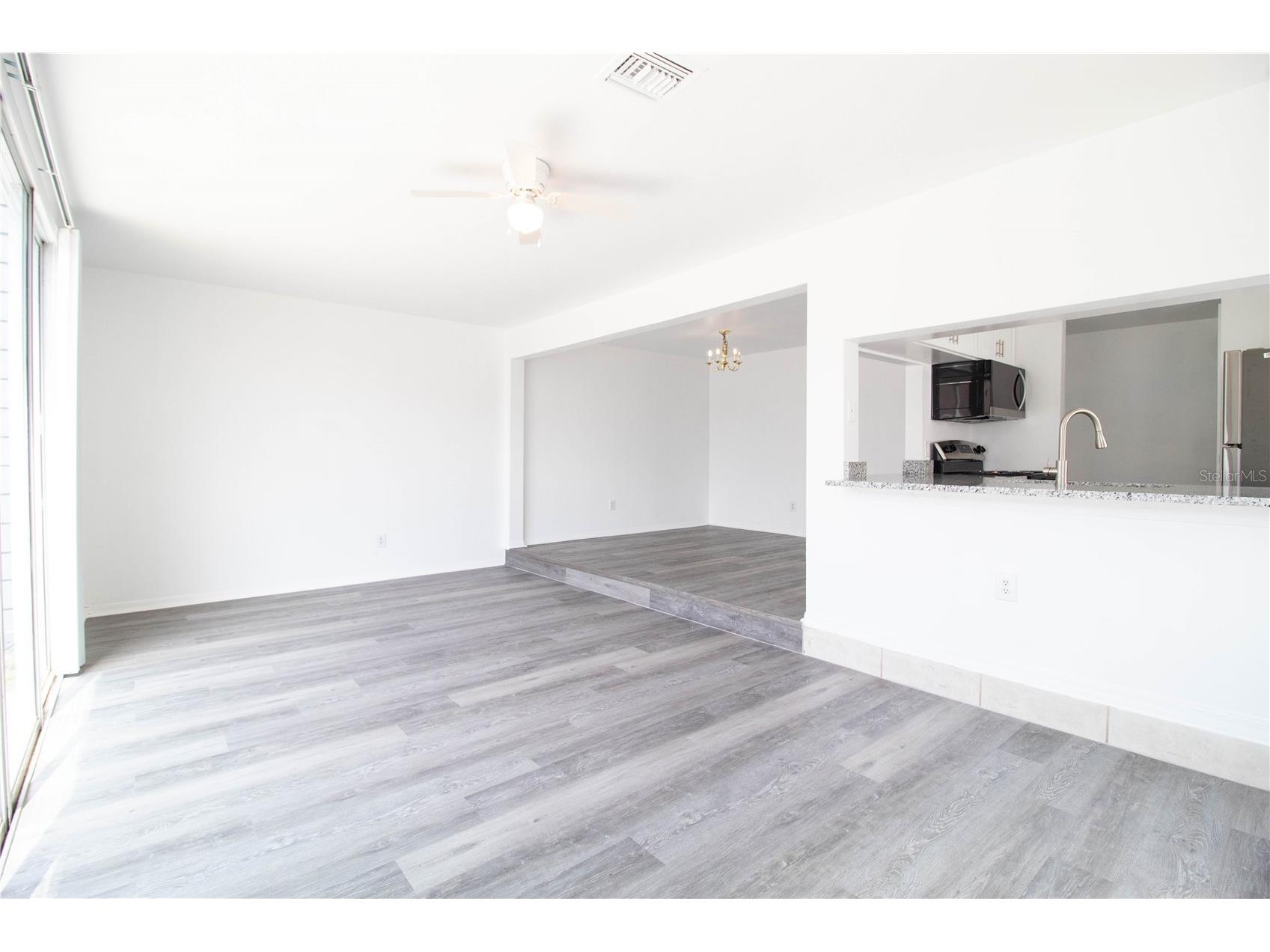 235 Mango Drive #A Davenport FL 33897 S5149930 image7
