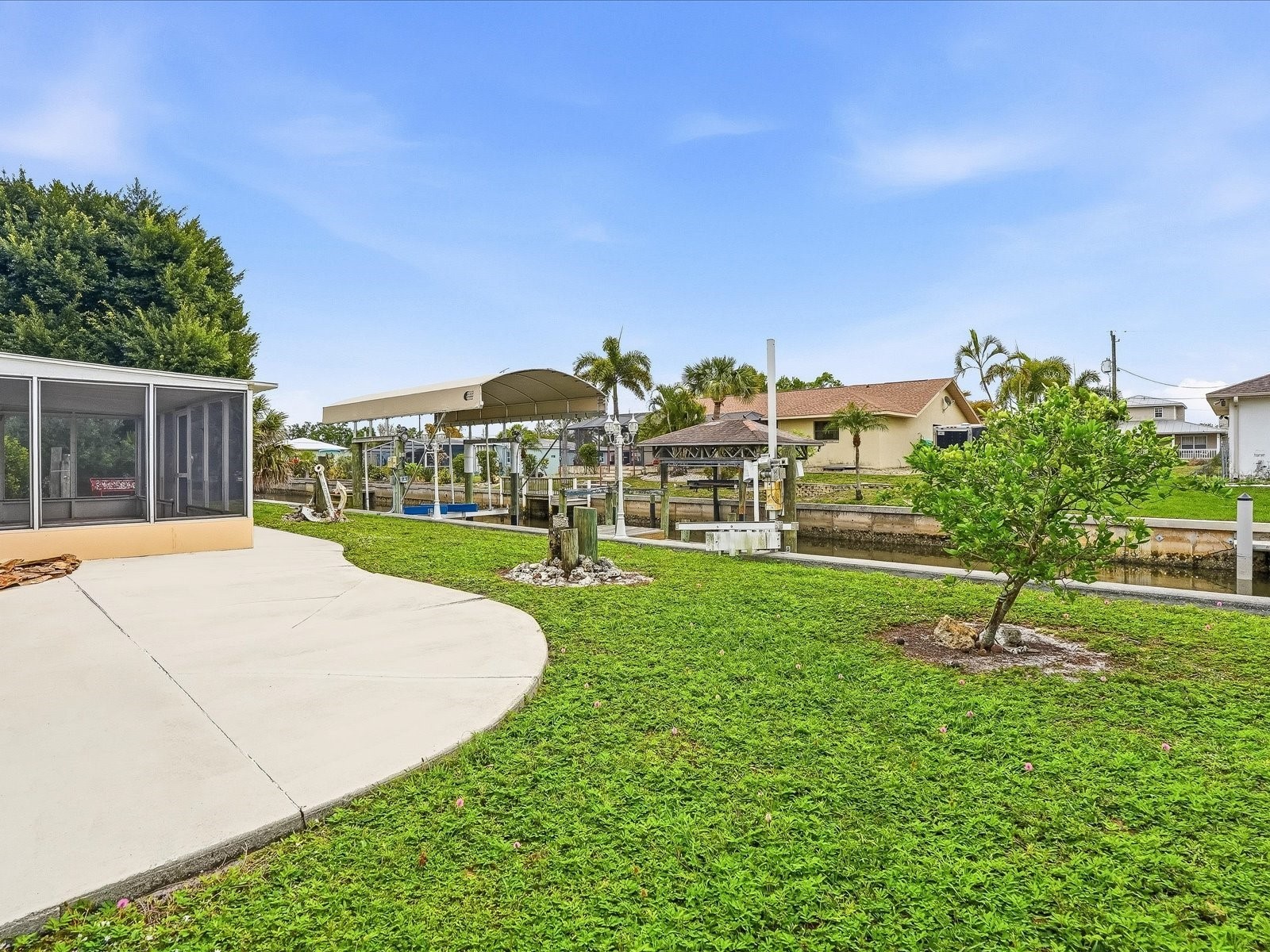 235 Pompano Terrace Punta Gorda FL 33950 C7523562 image1