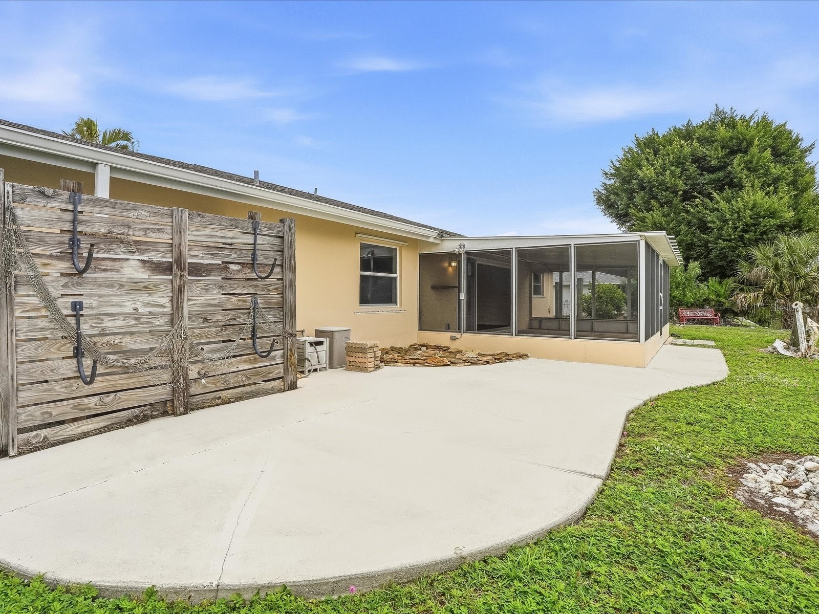 235 Pompano Terrace Punta Gorda FL 33950 C7523562 image24