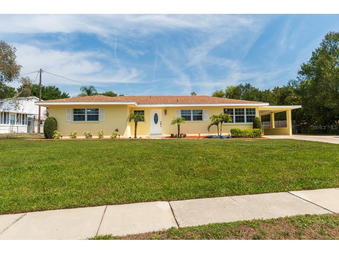 235 Ridge Manor Drive Lake Wales FL 33853 - LAKE BELL P4925785 image1