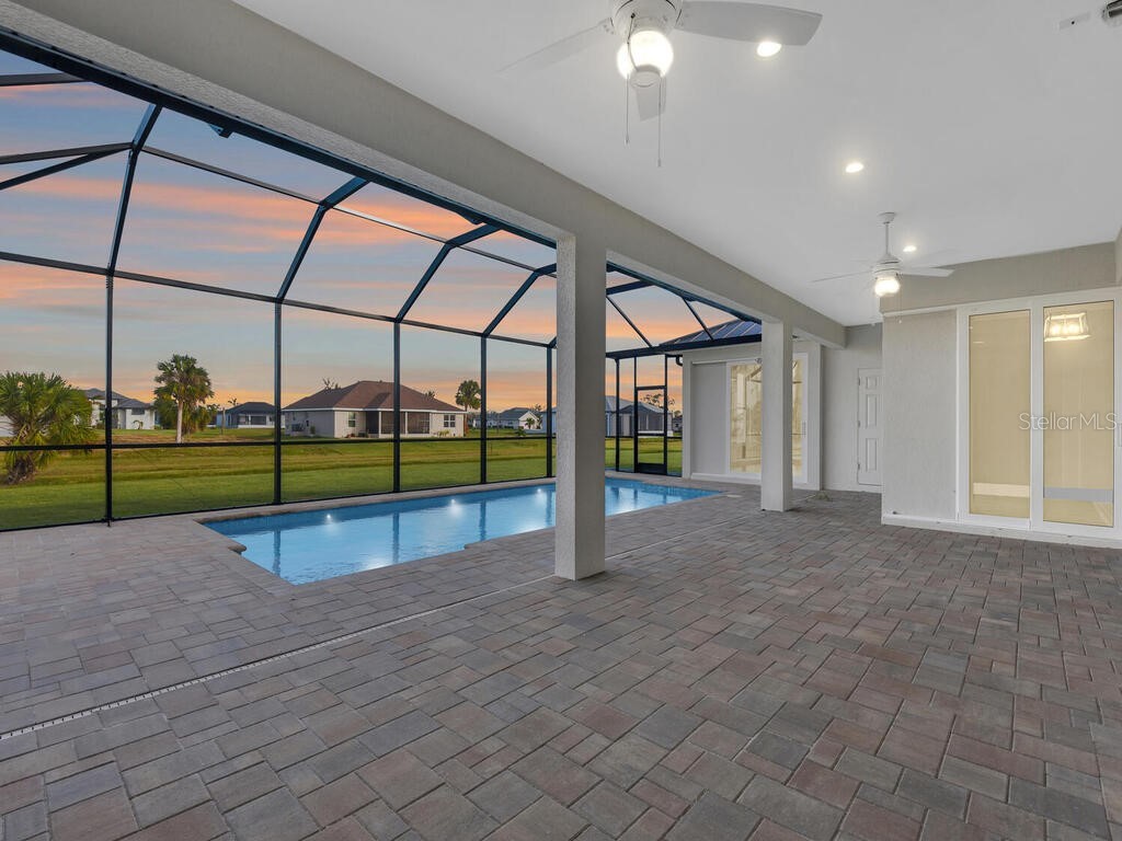 235 Rotonda Boulevard S Rotonda West FL 33947 O6395050 image4