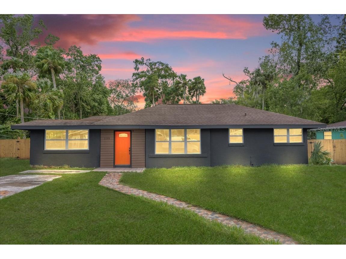 235 S Caroline Street Daytona Beach FL 32114 O6185560 image1