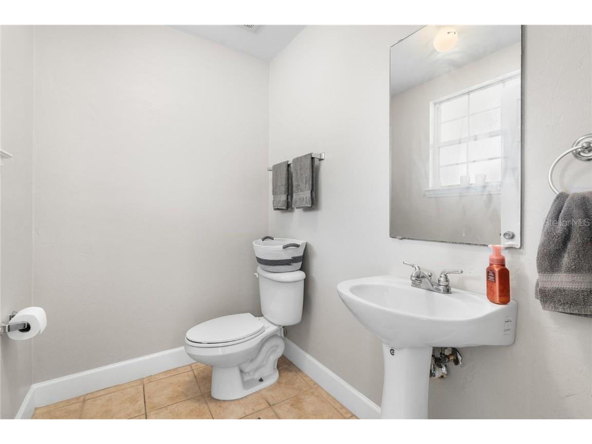 235 SE 16th Avenue #5 Gainesville FL 32601 GC535034 image10