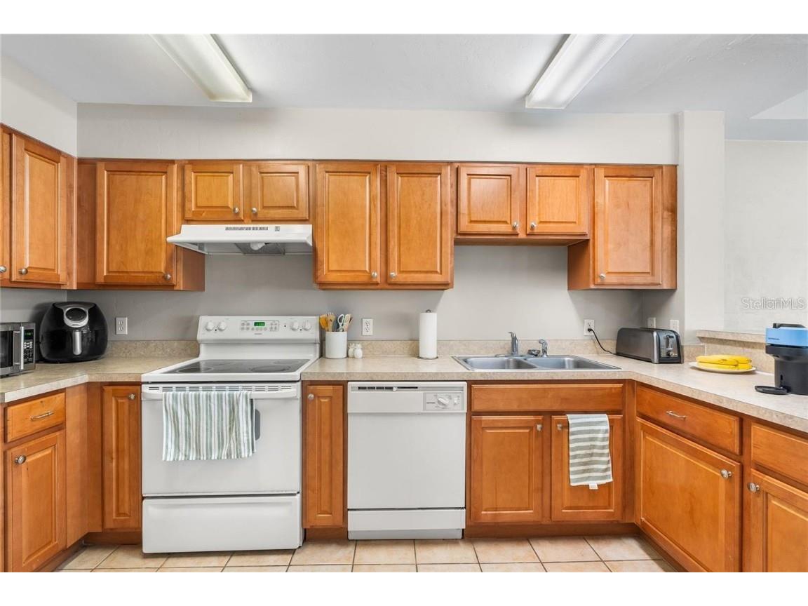 235 SE 16th Avenue #5 Gainesville FL 32601 GC535034 image8