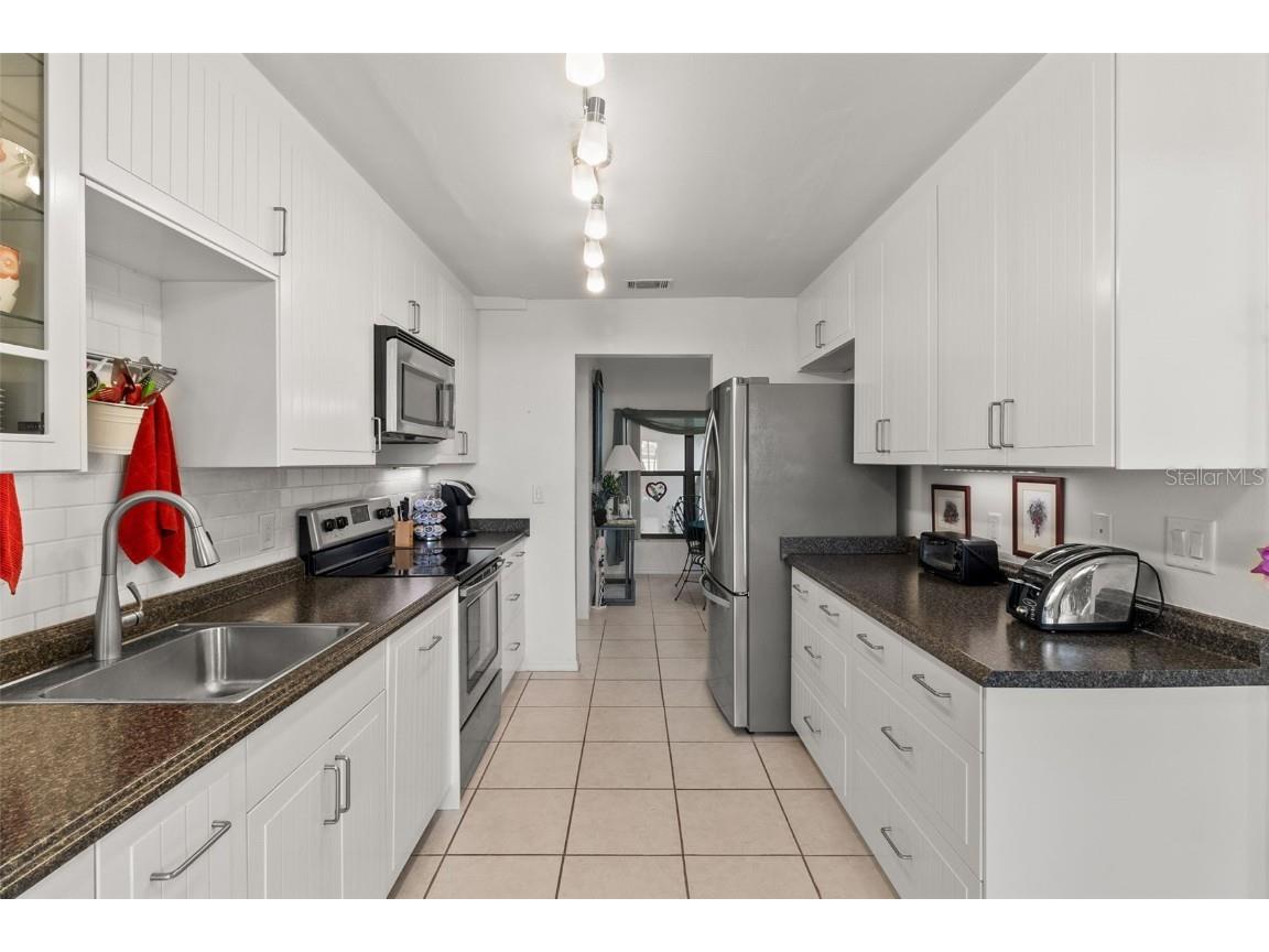 235 Southampton Lane #276 Venice FL 34293 C7492395 image10